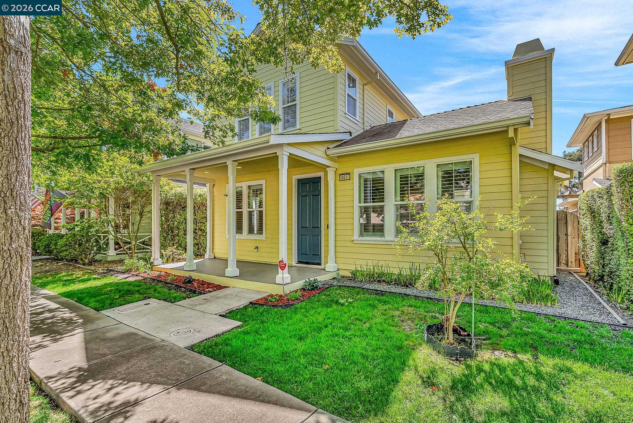 Front Image Thumbnail for CC41119834