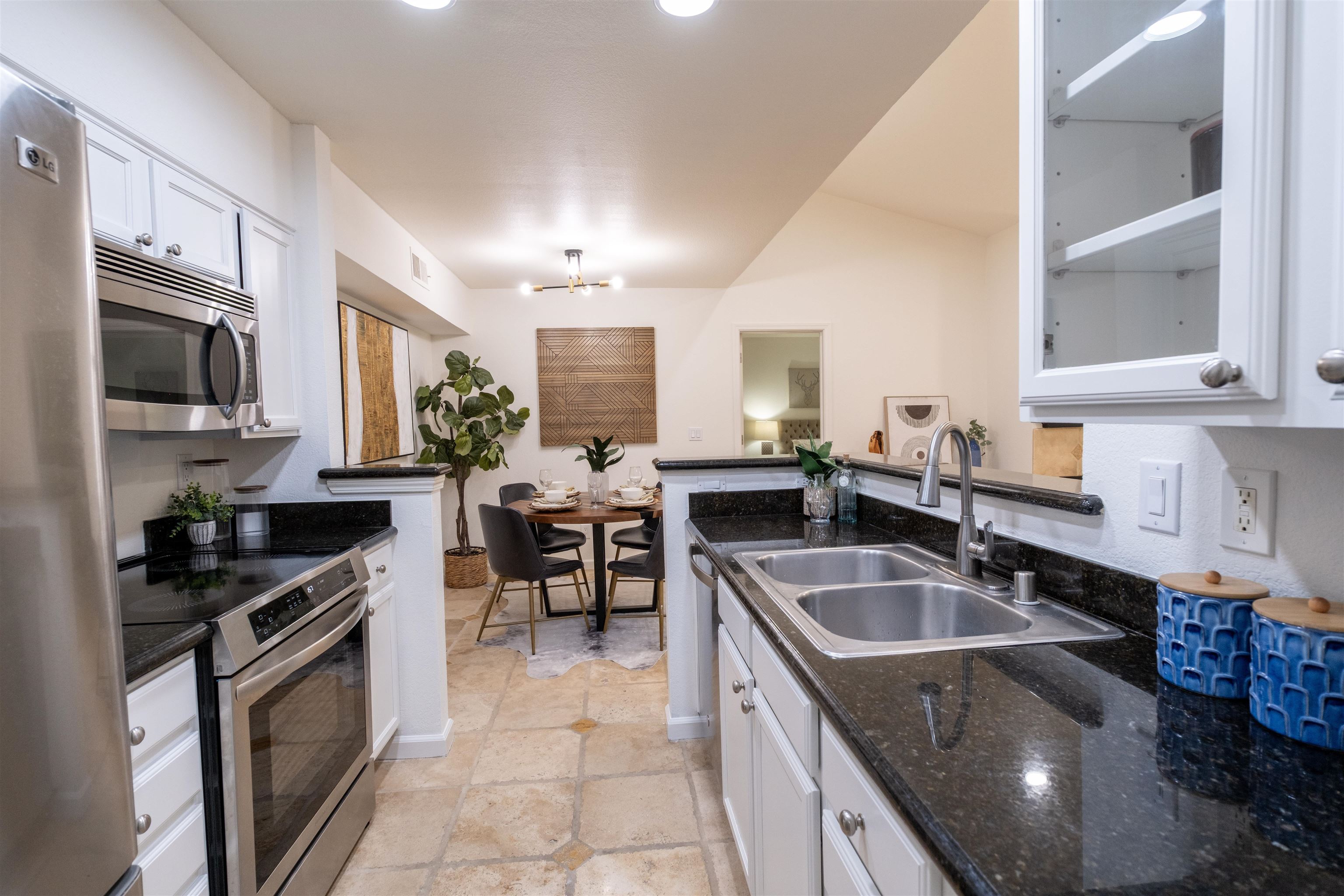 Photo #5: 41119847 Listing: Photo #5