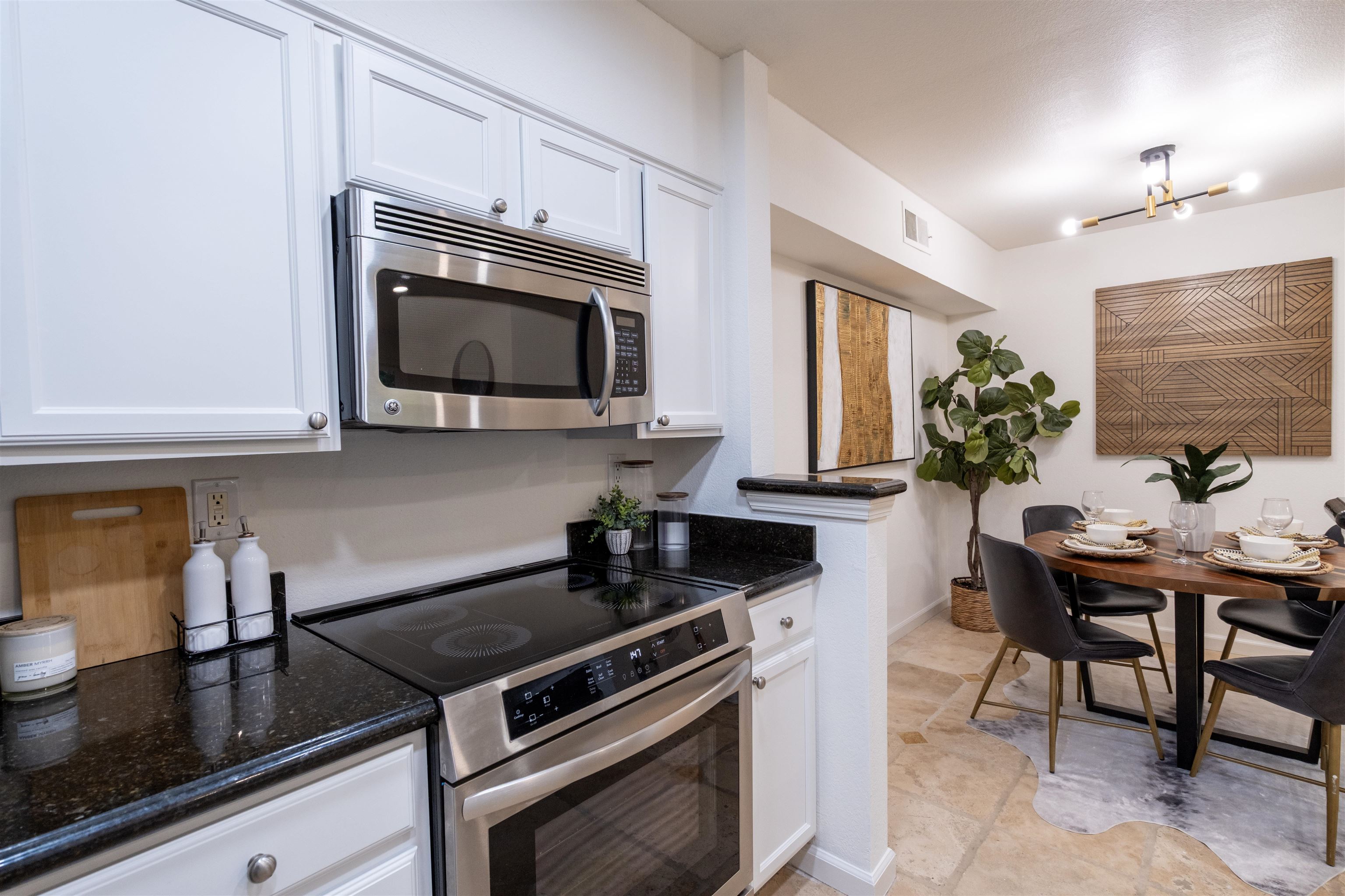 Photo #8: 41119847 Listing: Photo #8