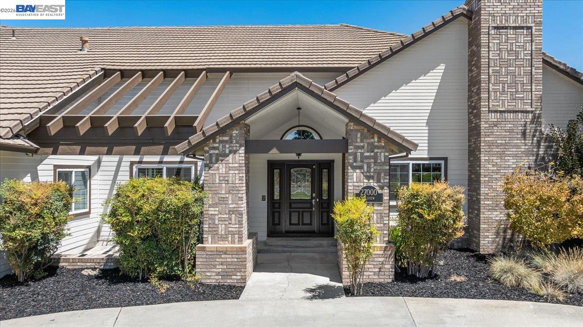 Detail Gallery Image 4 of 50 For 27000 S Hillview St, Tracy,  CA 95304 - 4 Beds | 3 Baths