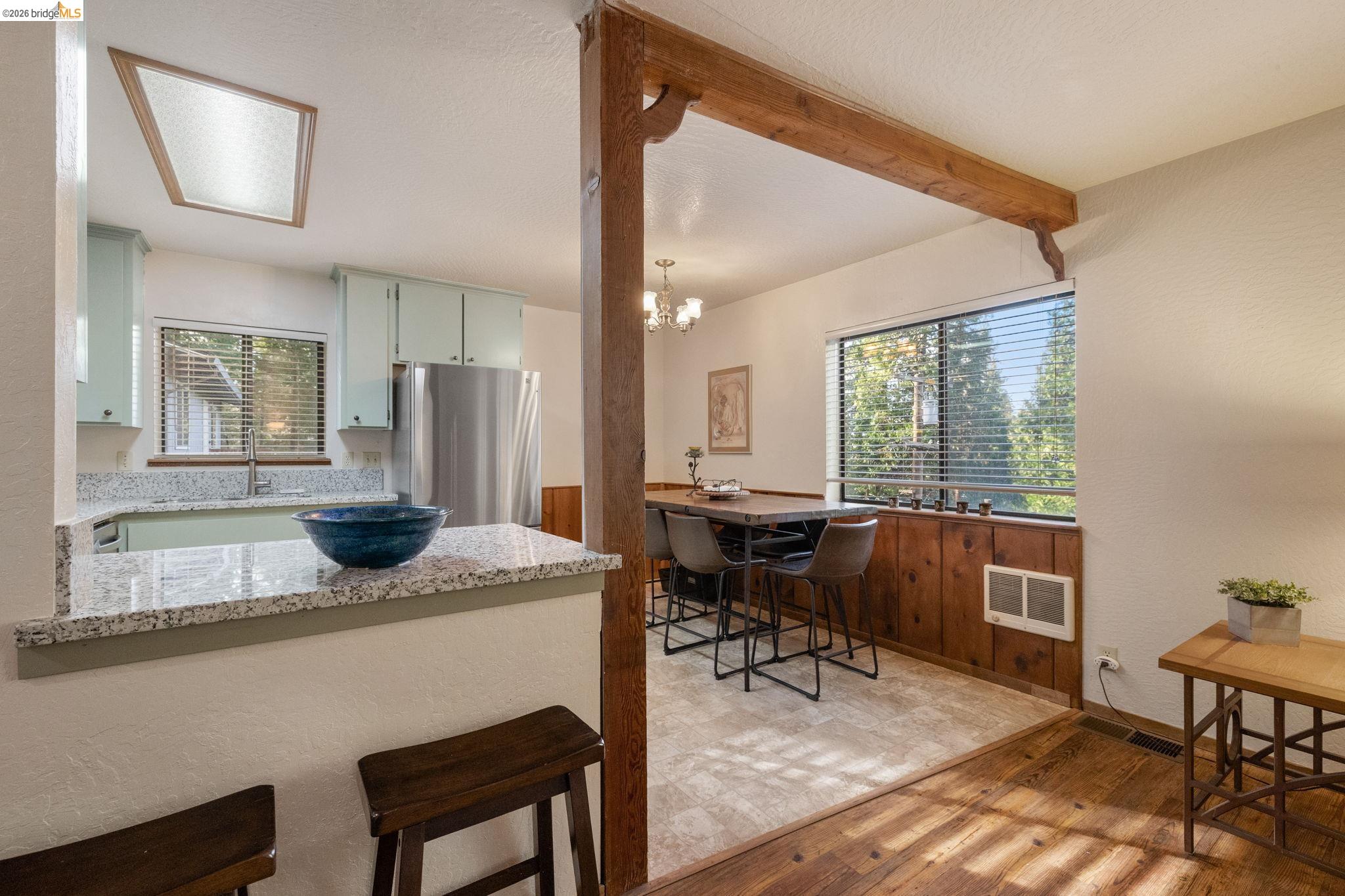 Detail Gallery Image 5 of 20 For 22435 Ponderosa, Twain Harte,  CA 95383-9999 - 4 Beds | 2 Baths