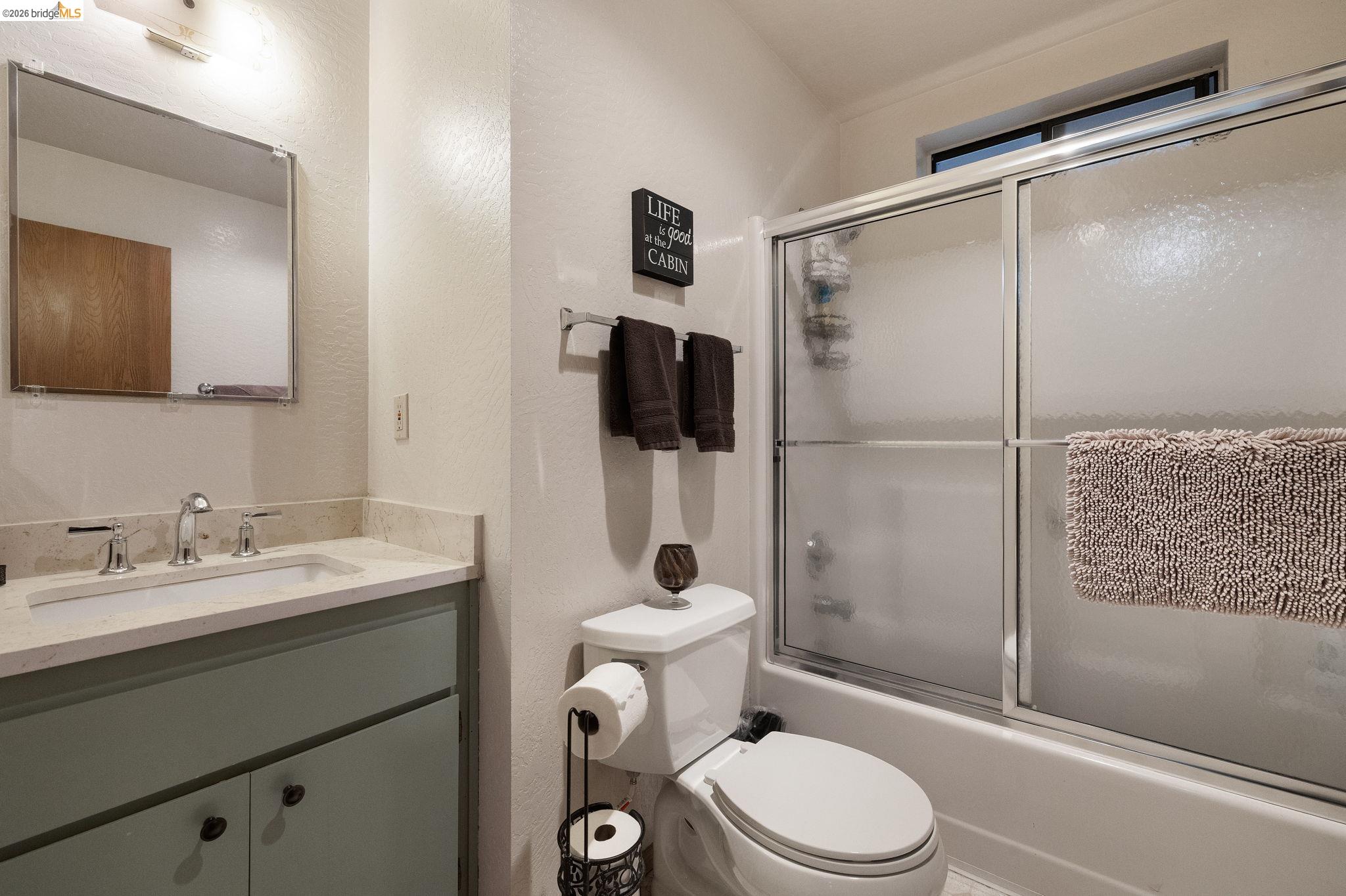 Detail Gallery Image 9 of 20 For 22435 Ponderosa, Twain Harte,  CA 95383-9999 - 4 Beds | 2 Baths
