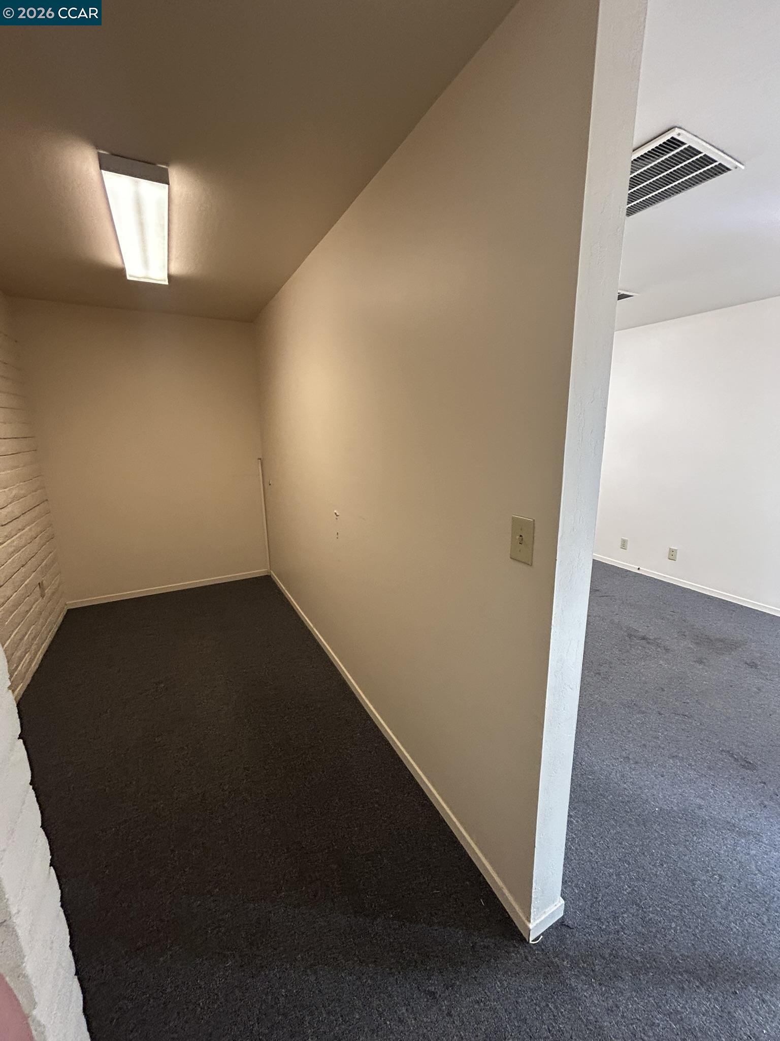 Detail Gallery Image 5 of 7 For 3600 Clayton Rd, Concord,  CA 94521 - – Beds | – Baths