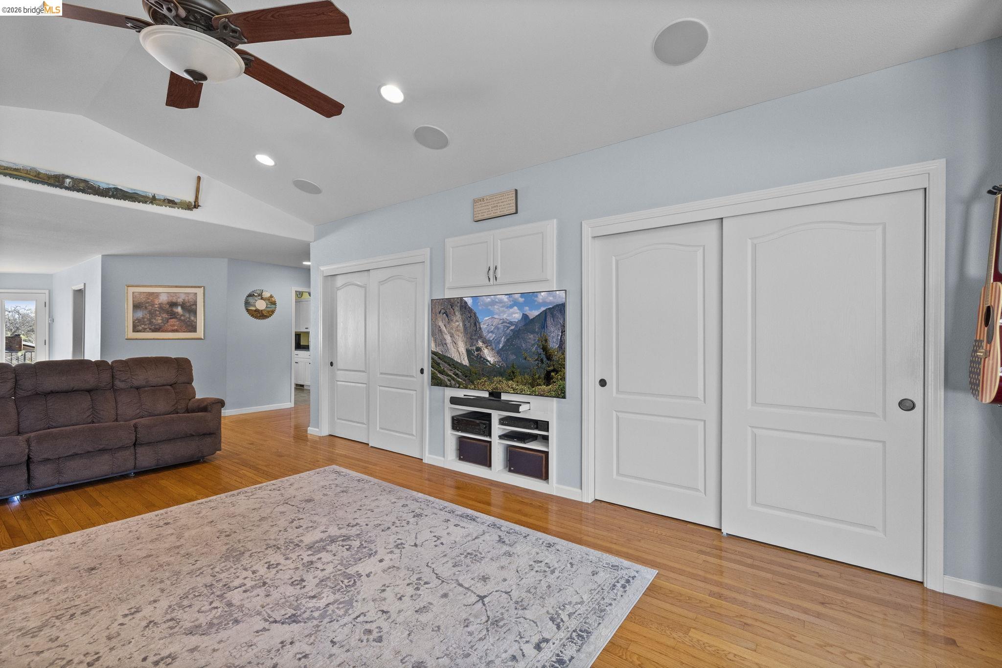 Detail Gallery Image 13 of 51 For 15 Corte Del Encino, Sonora,  CA 95370 - 4 Beds | 3/1 Baths