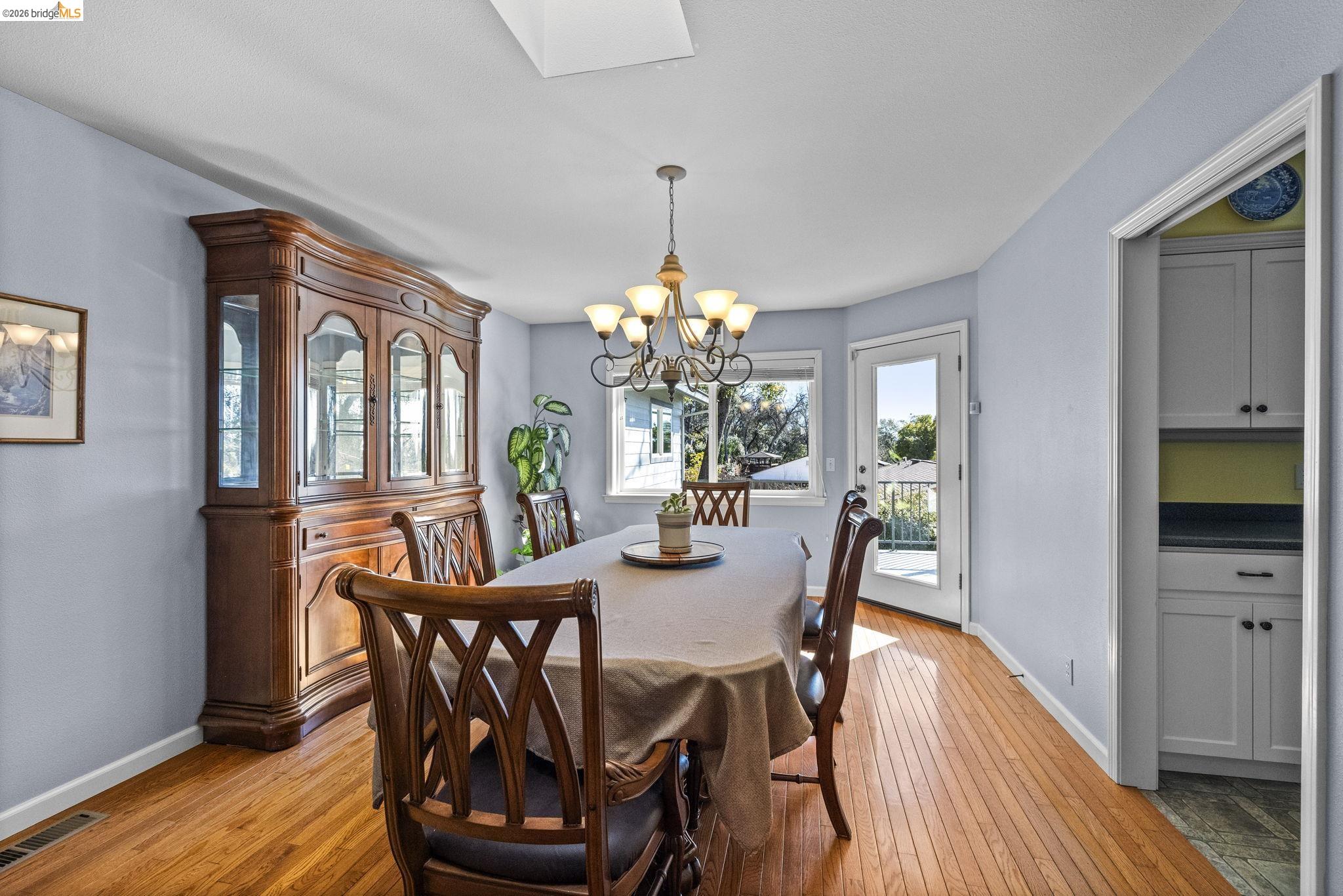 Detail Gallery Image 15 of 51 For 15 Corte Del Encino, Sonora,  CA 95370 - 4 Beds | 3/1 Baths