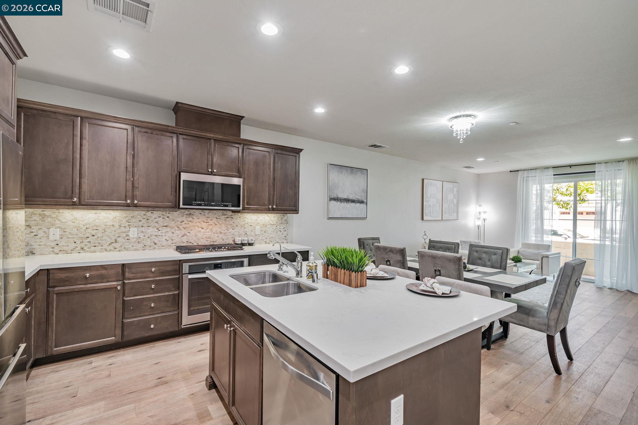 Photo #12: 41119911 Listing: Photo #12