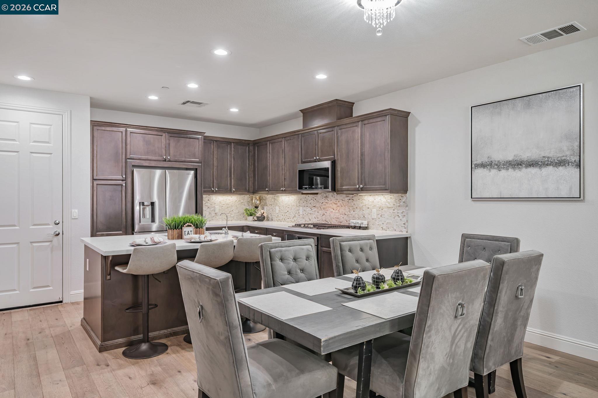 Photo #9: 41119911 Listing: Photo #9