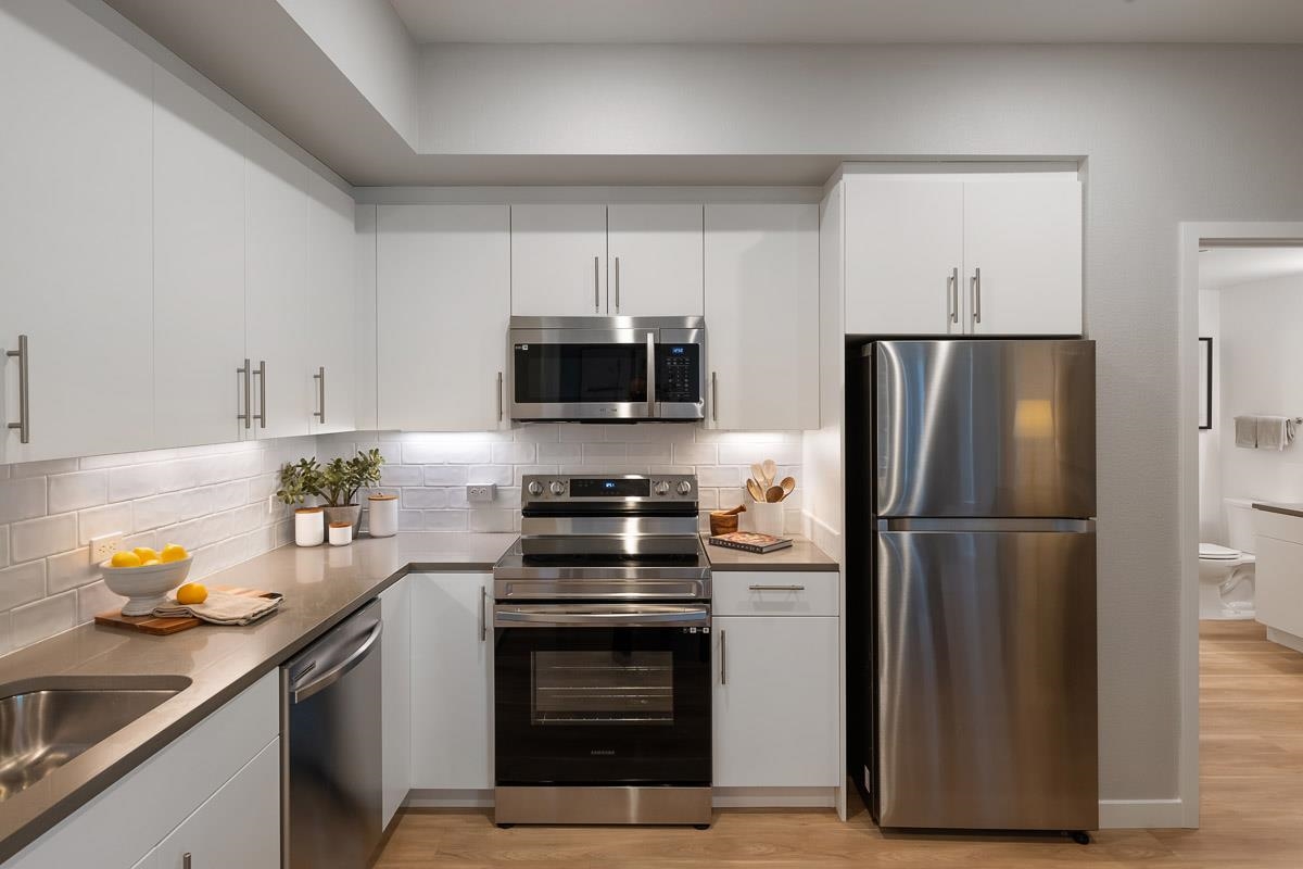 Photo #11: 41119912 Listing: Photo #11