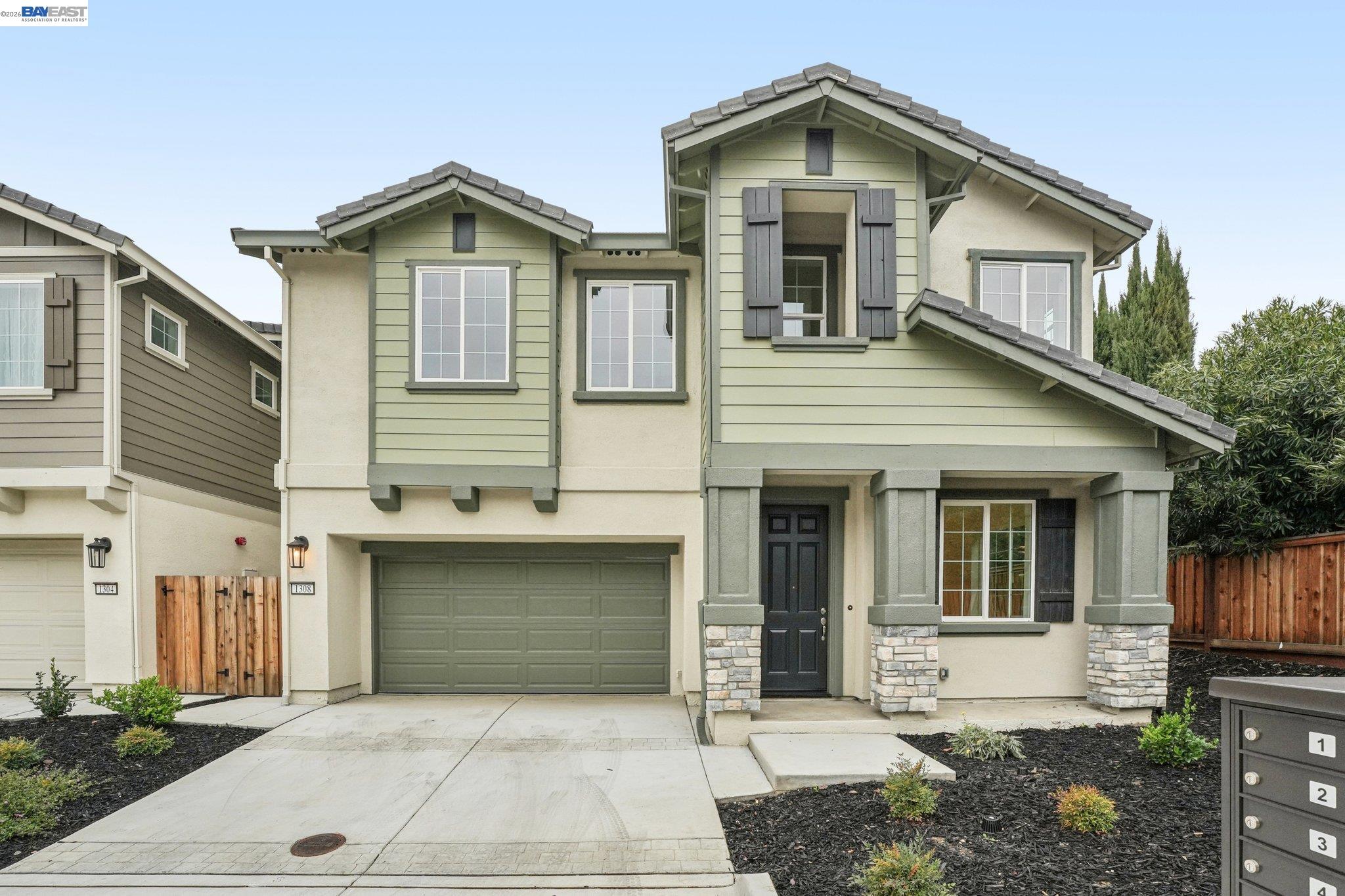 Front Image Thumbnail for BE41119934