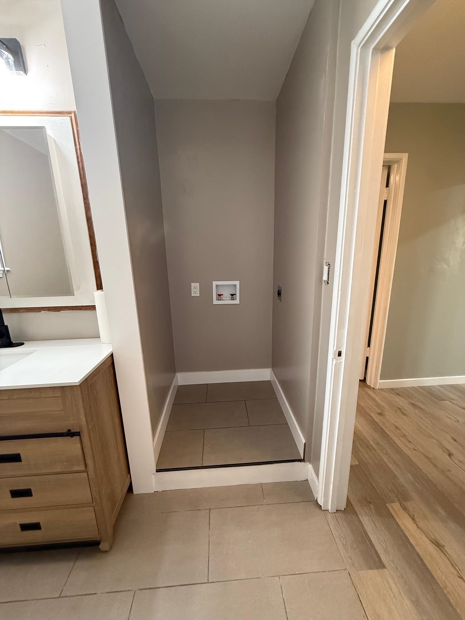 Detail Gallery Image 15 of 52 For 17028 Santa Fe St, Hayward,  CA 94541 - 4 Beds | 2 Baths