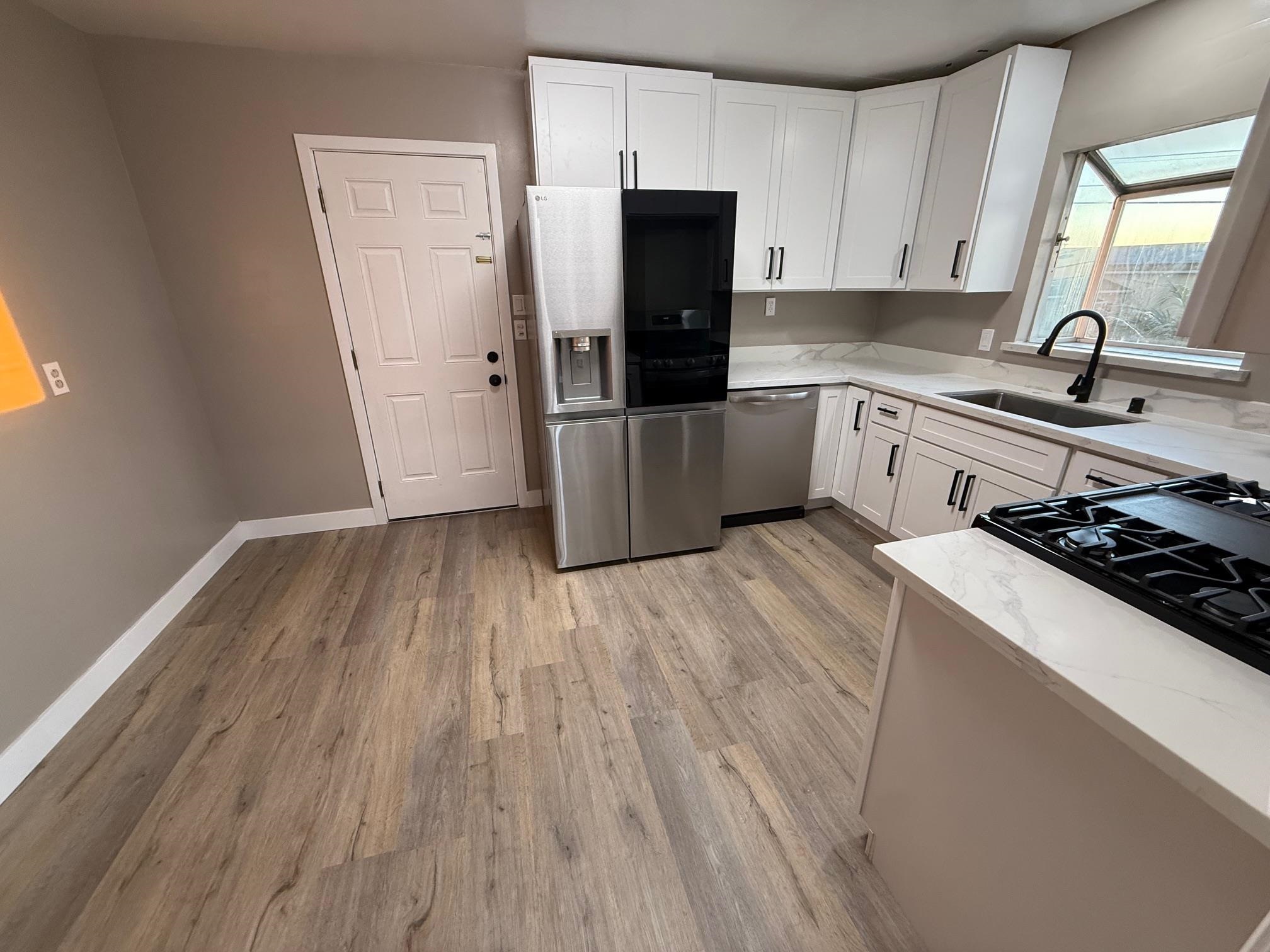 Detail Gallery Image 6 of 52 For 17028 Santa Fe St, Hayward,  CA 94541 - 4 Beds | 2 Baths