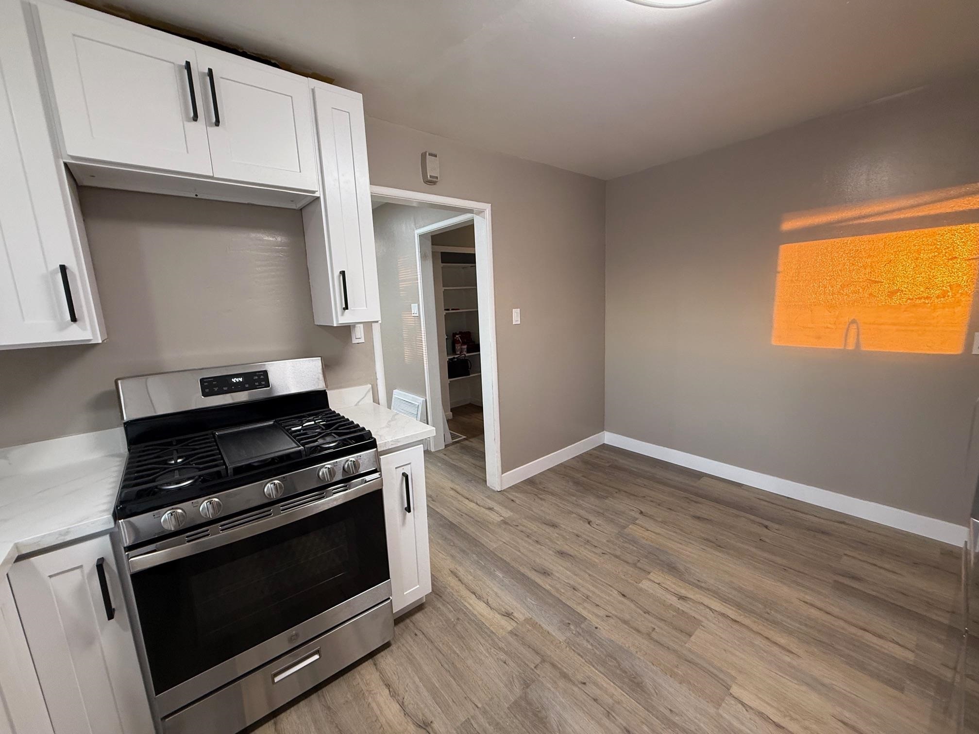 Detail Gallery Image 7 of 52 For 17028 Santa Fe St, Hayward,  CA 94541 - 4 Beds | 2 Baths