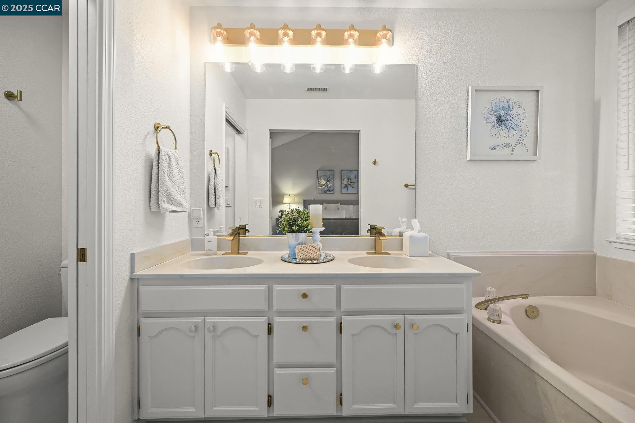 Photo #17: 41119954 Listing: Photo #17