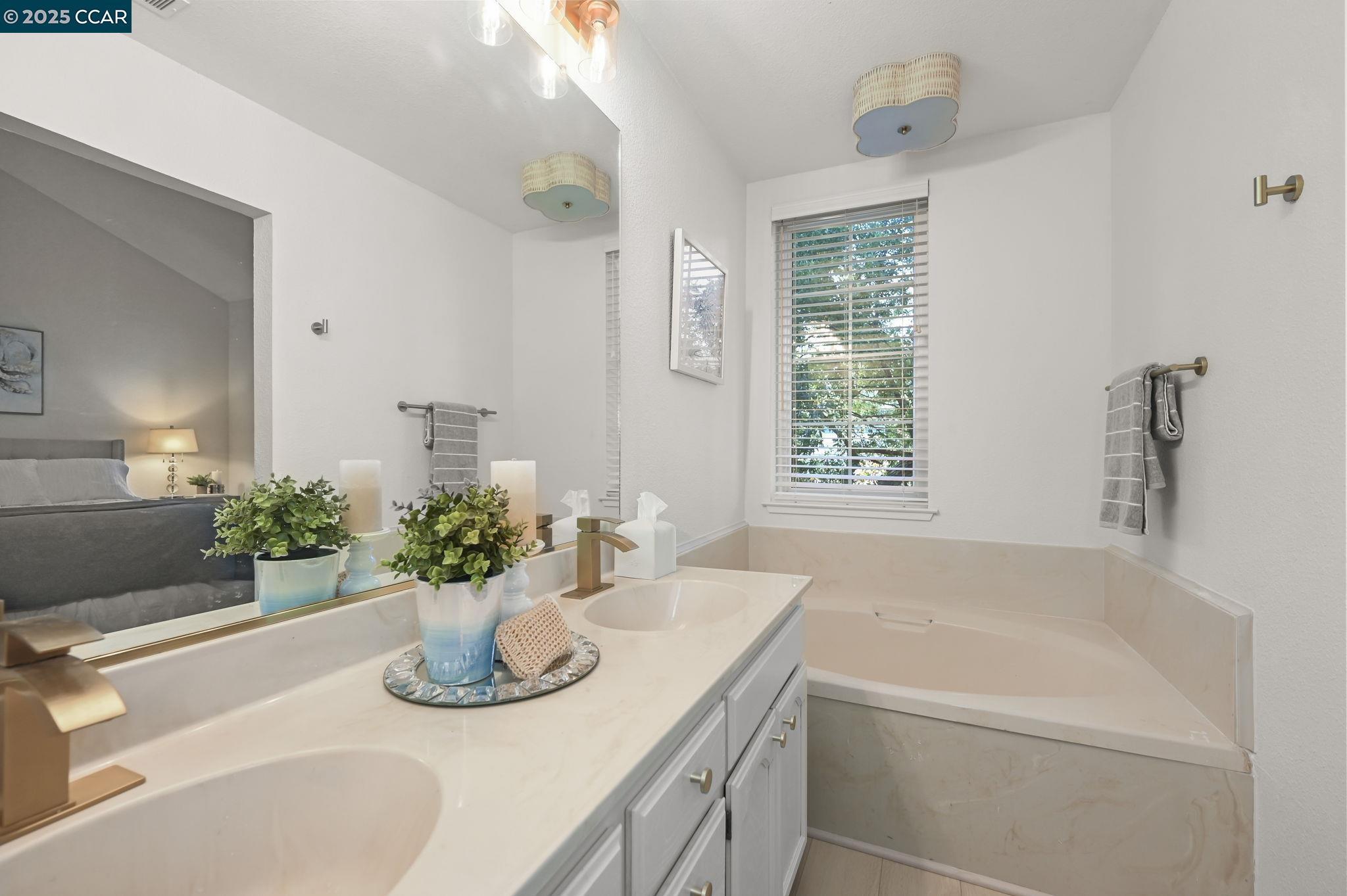 Photo #18: 41119954 Listing: Photo #18