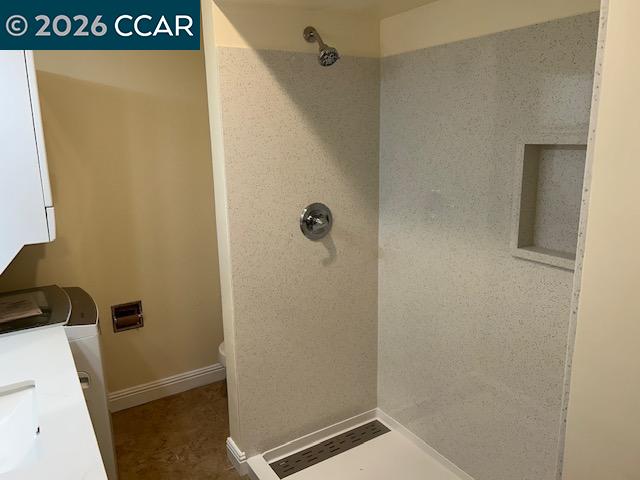 Detail Gallery Image 12 of 21 For 5451 Roundtree Pl, Concord,  CA 94521 - 2 Beds | 1 Baths