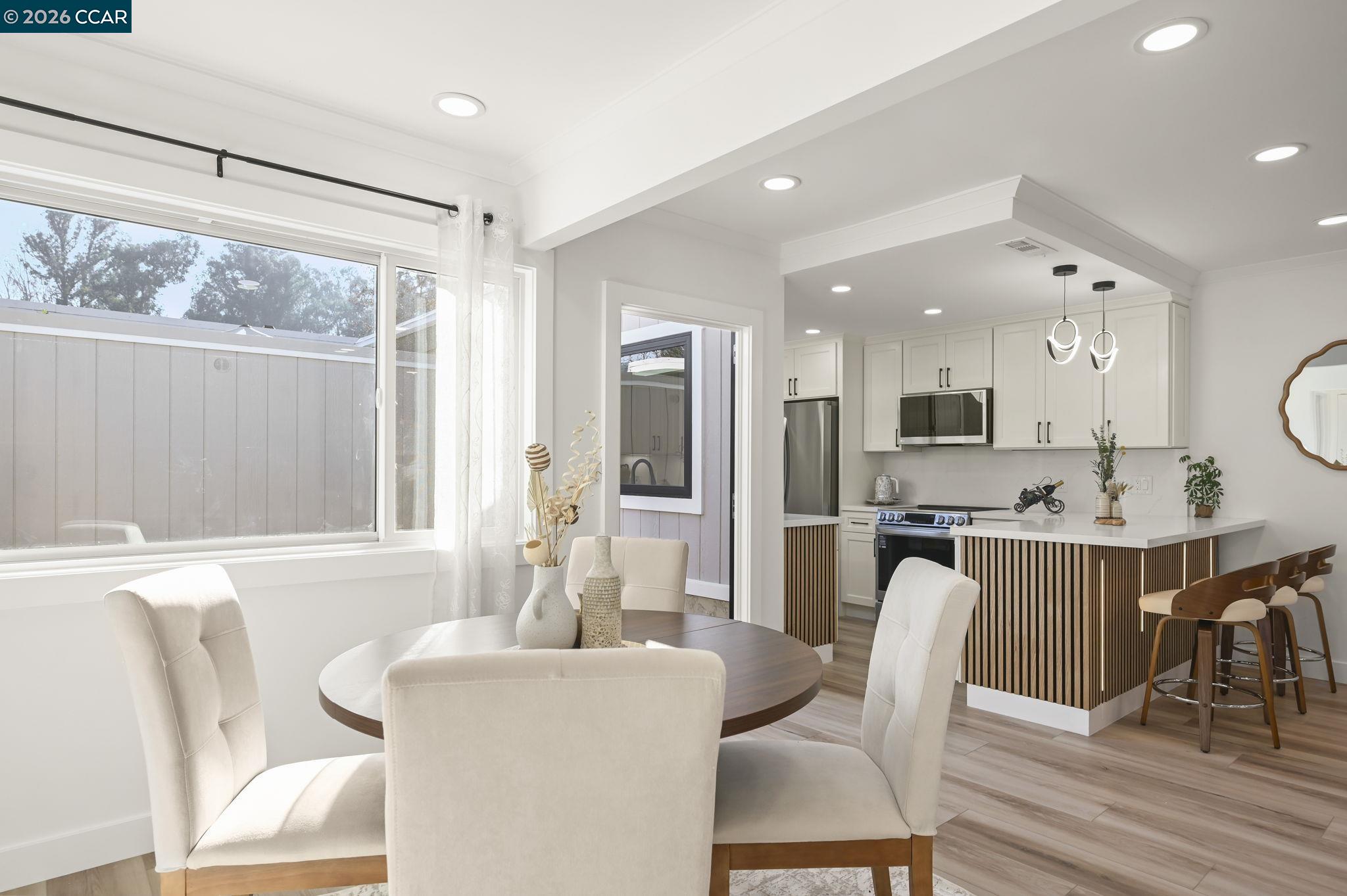 Detail Gallery Image 12 of 29 For 1129 Leisure Lane #4 Apt 4,  Walnut Creek,  CA 94595 - 2 Beds | 2 Baths