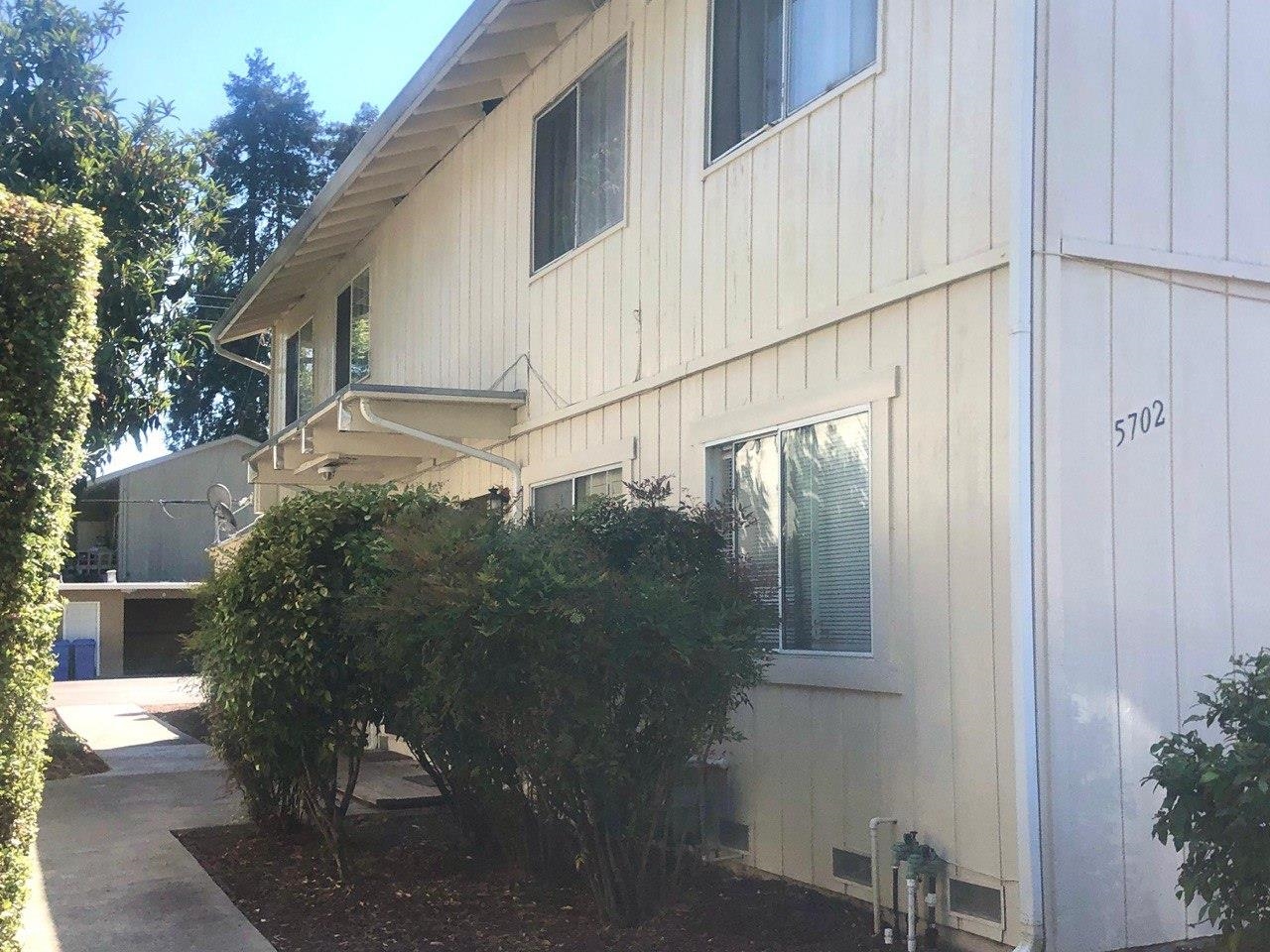 Front Image Thumbnail for EB41119963