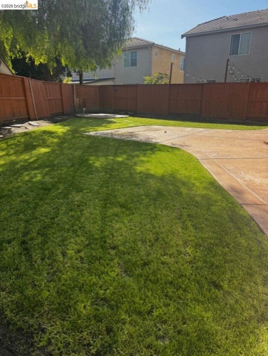 Detail Gallery Image 12 of 29 For 2638 Breaker Way, Stockton,  CA 95209 - 4 Beds | 2 Baths