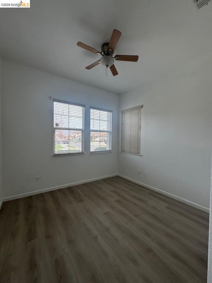 Detail Gallery Image 26 of 29 For 2638 Breaker Way, Stockton,  CA 95209 - 4 Beds | 2 Baths