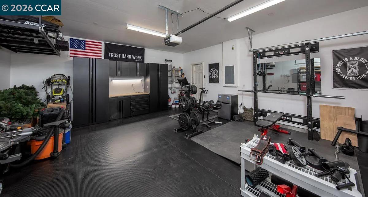 Detail Gallery Image 21 of 25 For 252 Lasata Dr, Tracy,  CA 95377-8441 - 4 Beds | 2/1 Baths