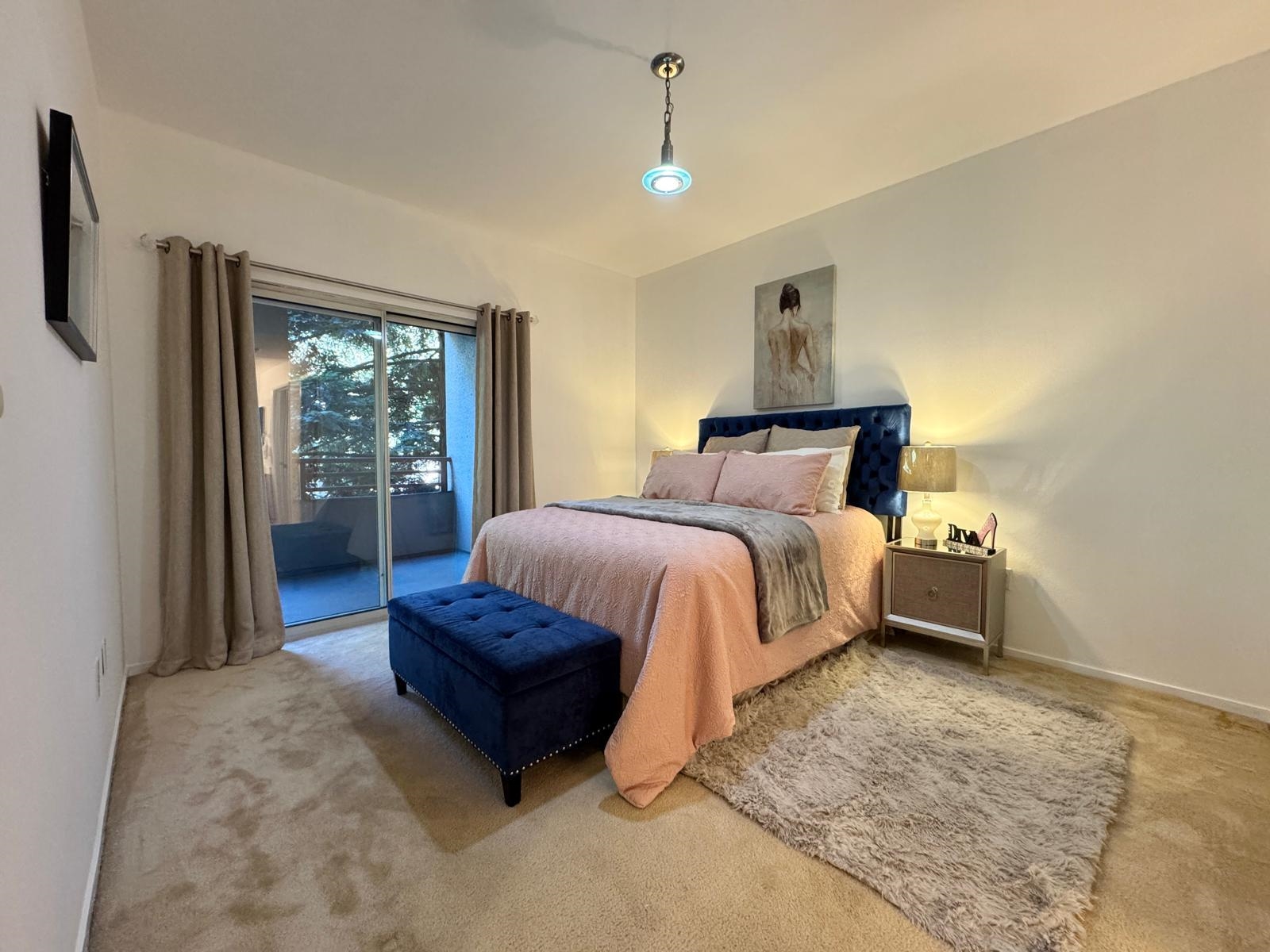 Detail Gallery Image 16 of 36 For 320 Caldecott Ln #127,  Oakland,  CA 94618 - 2 Beds | 2 Baths