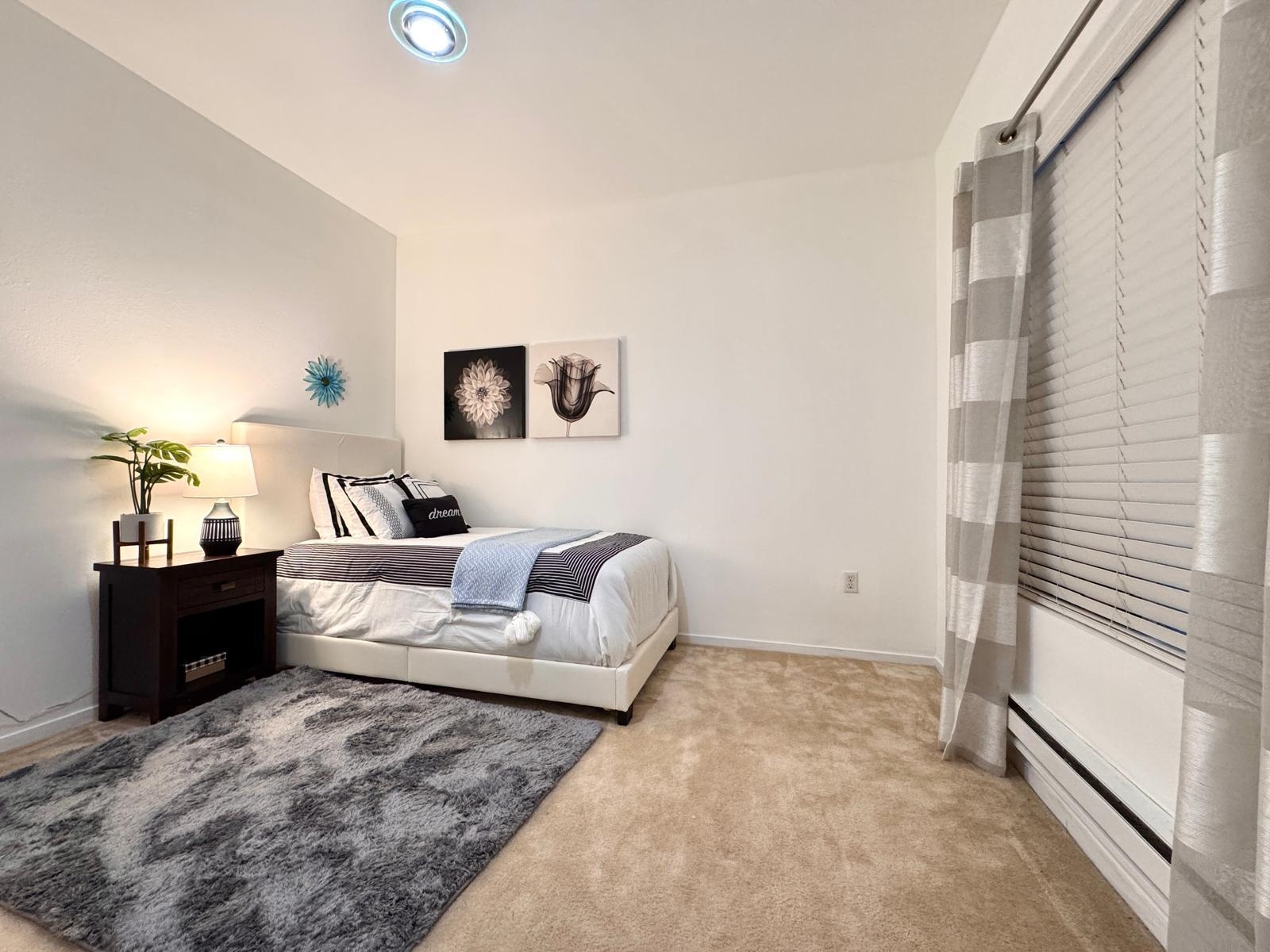 Detail Gallery Image 23 of 36 For 320 Caldecott Ln #127,  Oakland,  CA 94618 - 2 Beds | 2 Baths