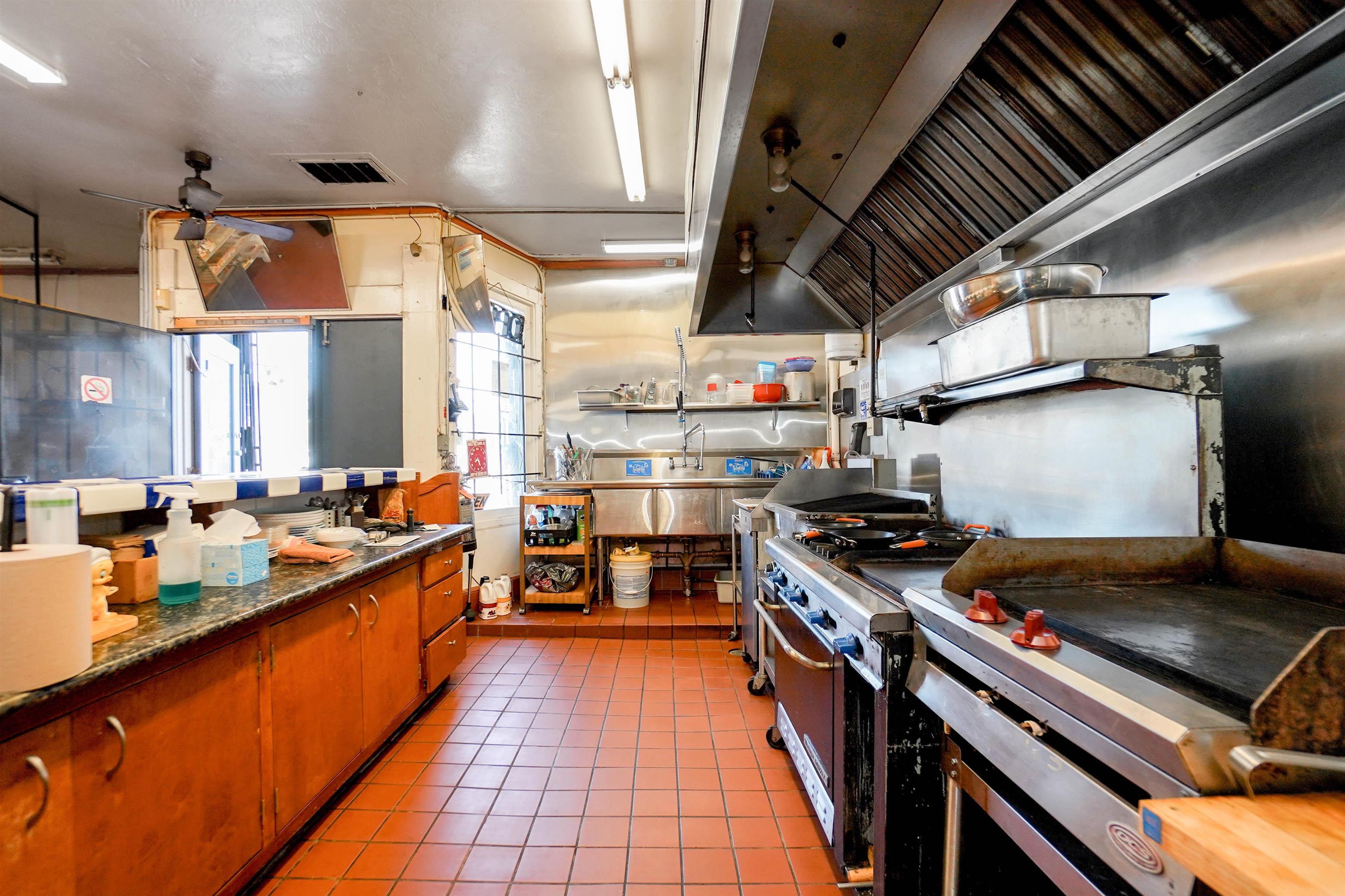 2701 E 9Th St, Oakland CA 94601 — photo 4