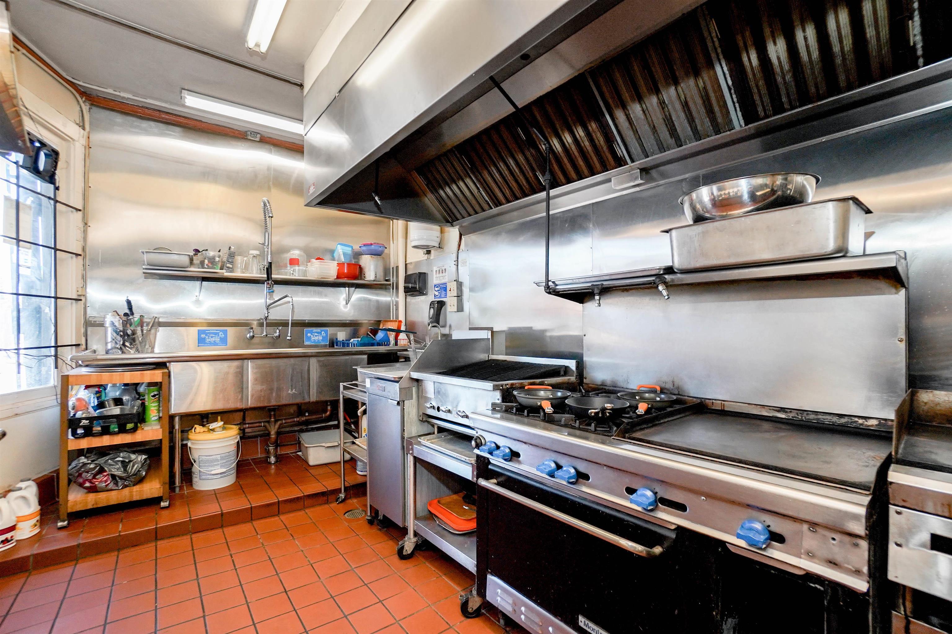 2701 E 9Th St, Oakland CA 94601 — photo 12