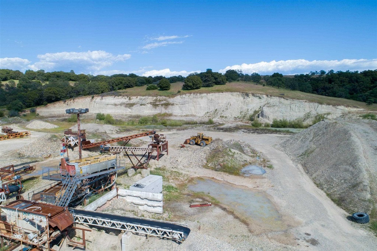 15653 Hwy 108, Jamestown CA 95327 — photo 17