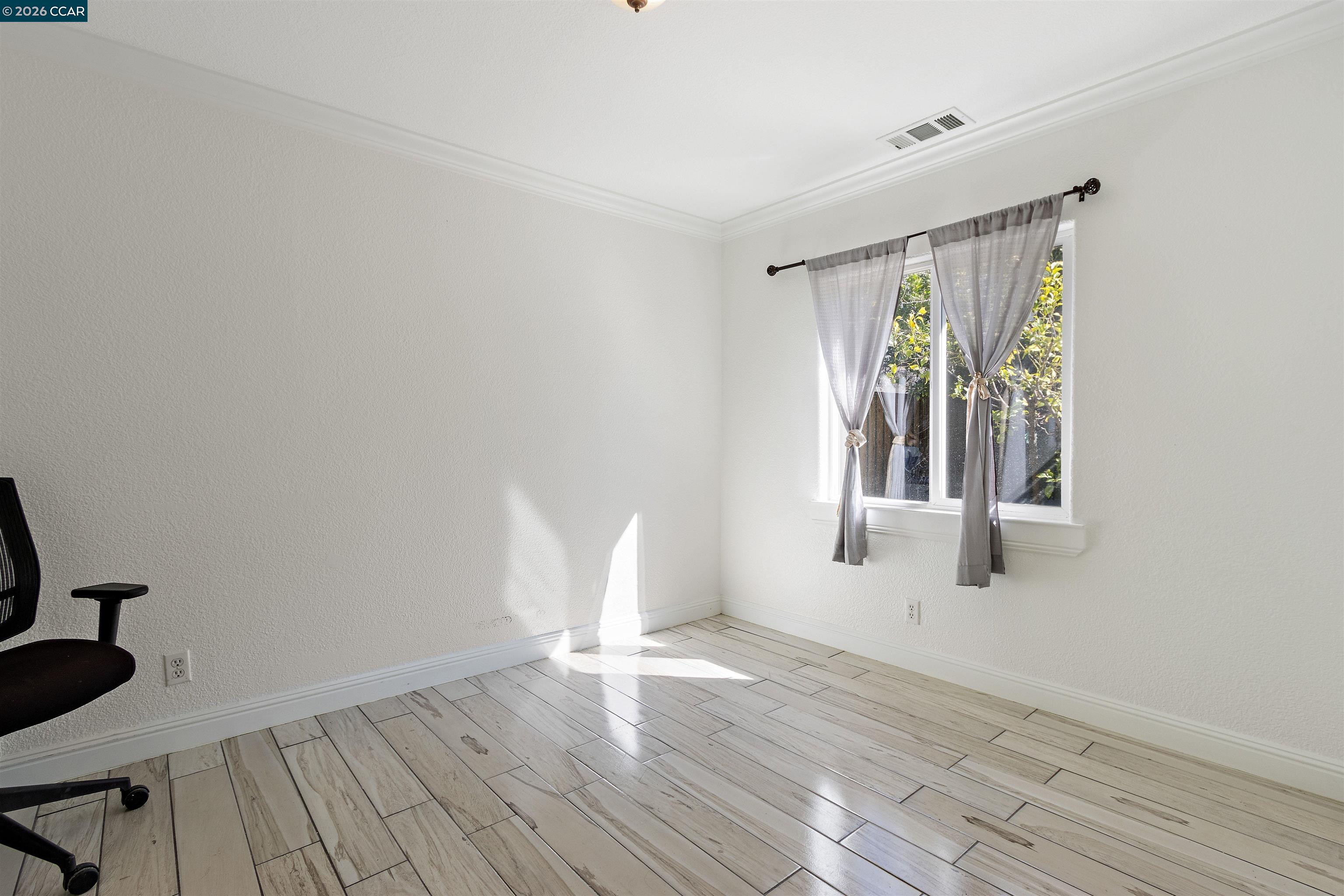 Detail Gallery Image 11 of 30 For 94 Anchor Dr, Bay Point,  CA 94565 - 3 Beds | 1 Baths