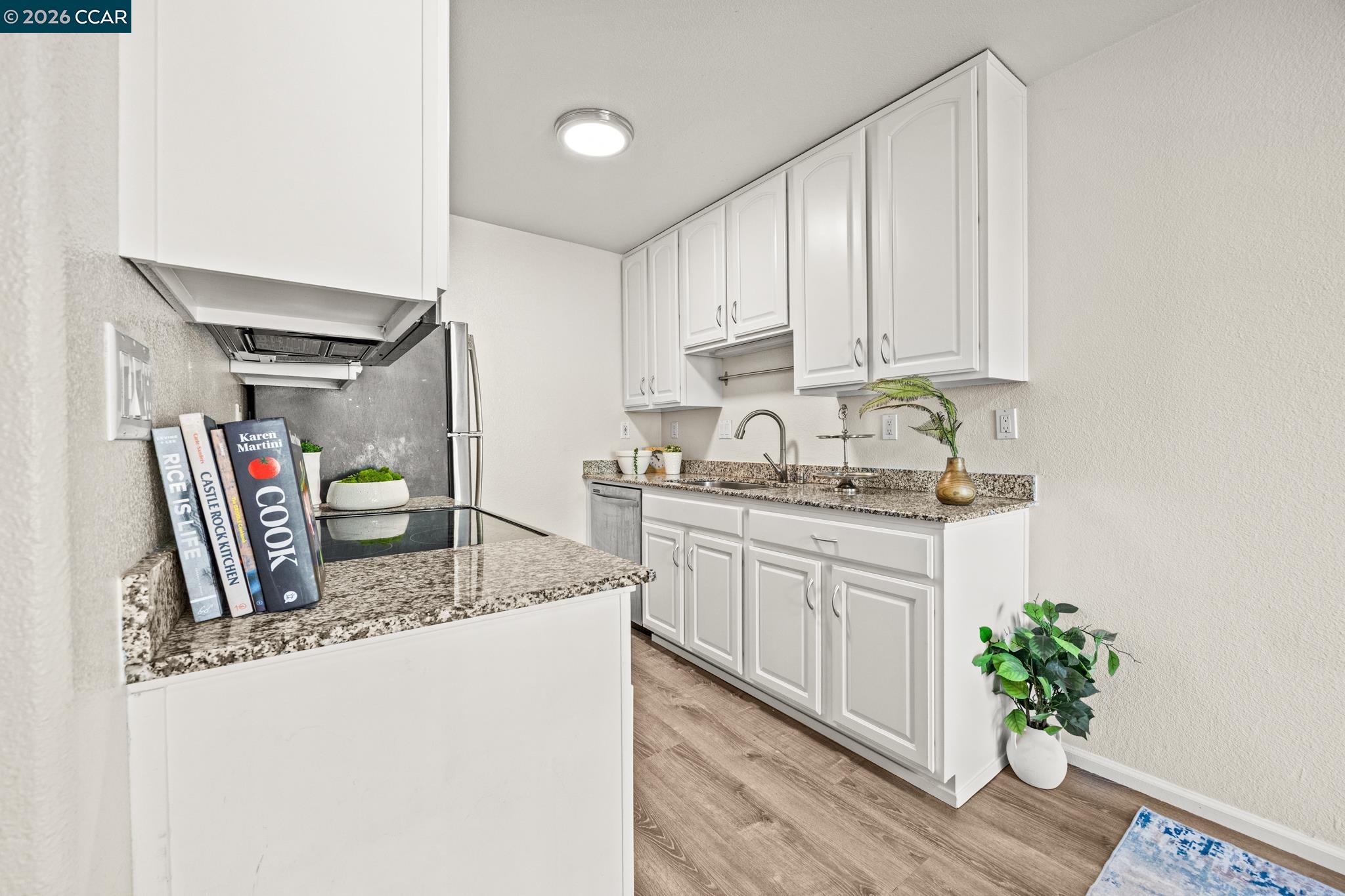 Detail Gallery Image 8 of 33 For 185 Sierra Dr #316,  Walnut Creek,  CA 94596 - 1 Beds | 1 Baths