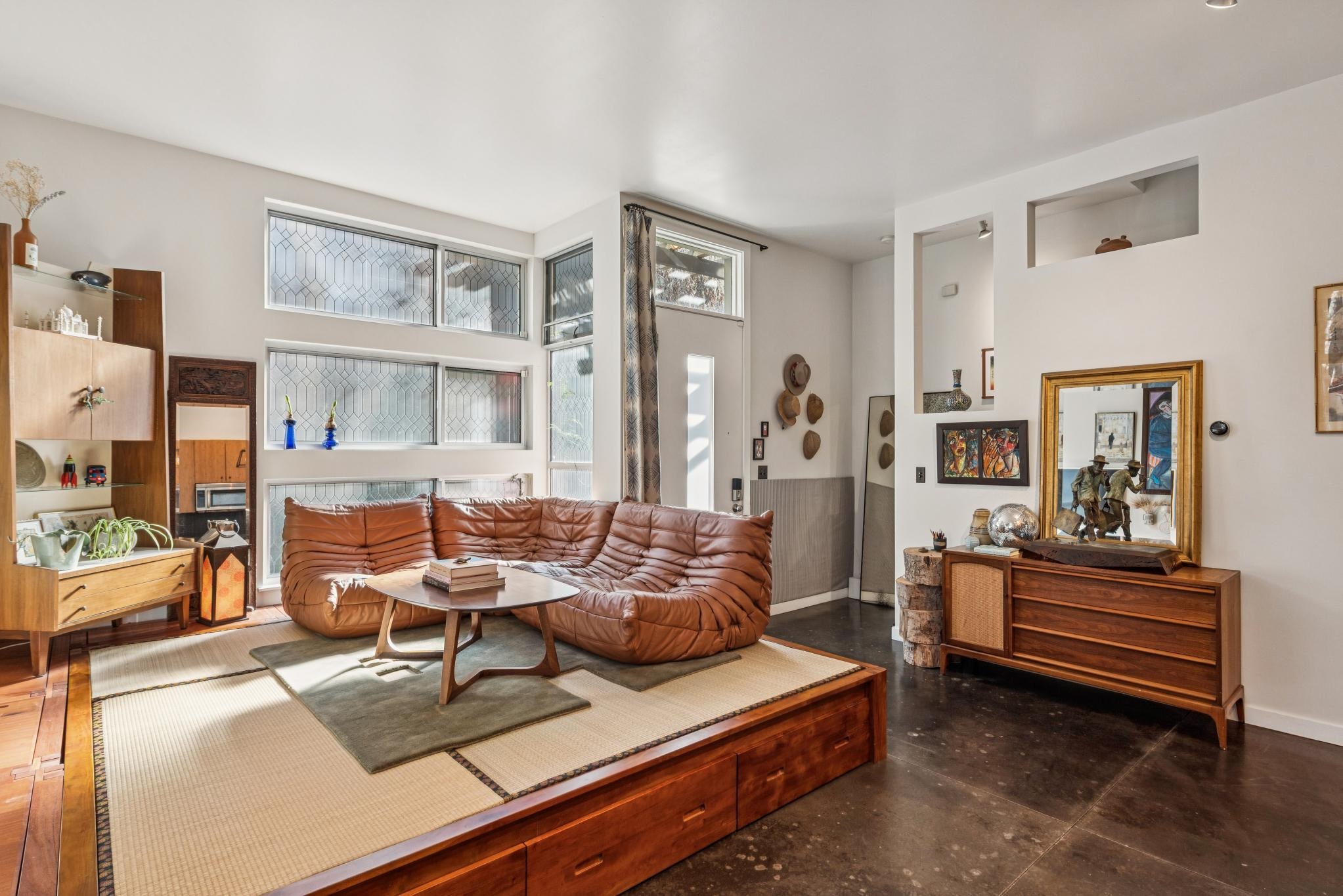 Photo #4: 41120080 Listing: Photo #4