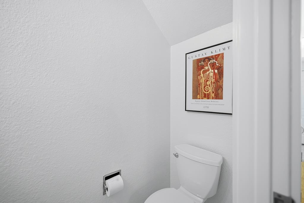 Detail Gallery Image 20 of 42 For 51 Sea Crest Ter, Fremont,  CA 94536 - 3 Beds | 2/1 Baths