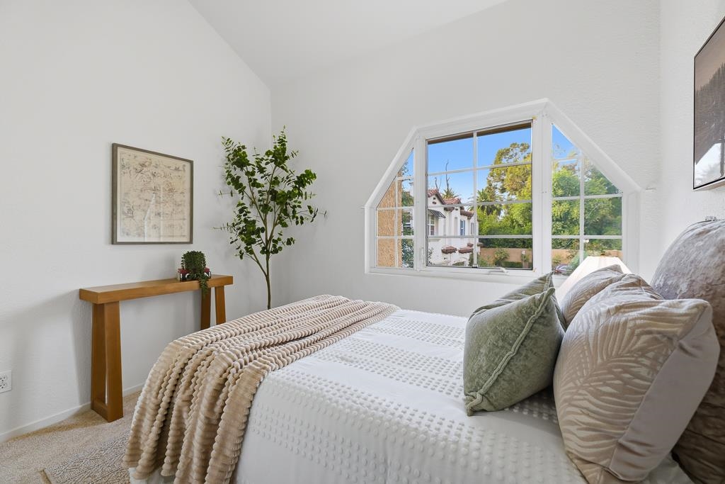 Detail Gallery Image 23 of 42 For 51 Sea Crest Ter, Fremont,  CA 94536 - 3 Beds | 2/1 Baths