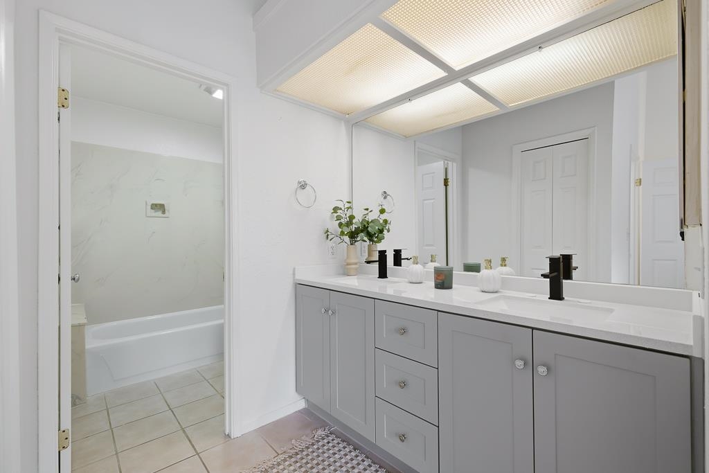 Detail Gallery Image 27 of 42 For 51 Sea Crest Ter, Fremont,  CA 94536 - 3 Beds | 2/1 Baths