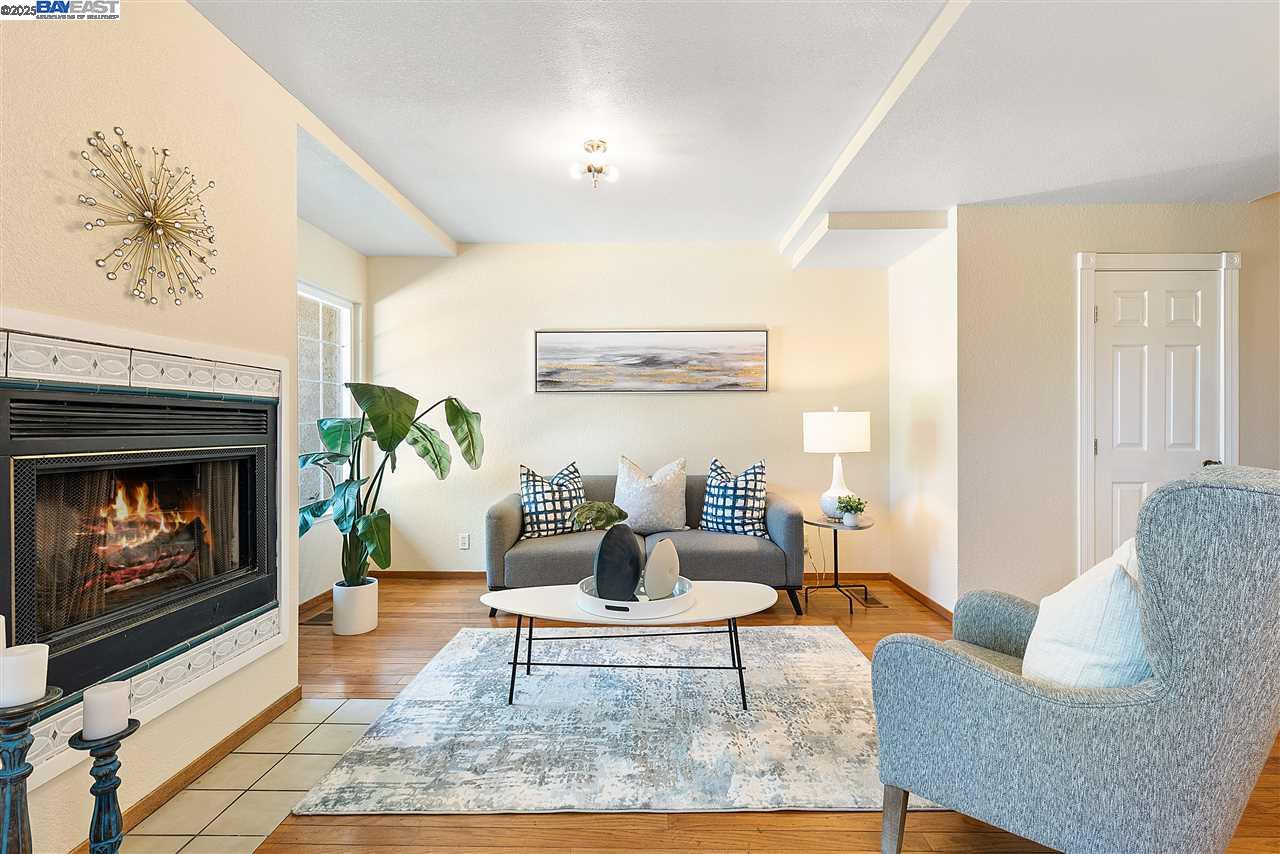 Photo #6: 41120091 Listing: Photo #6