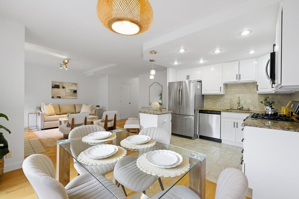 Detail Gallery Image 10 of 42 For 51 Sea Crest Ter, Fremont,  CA 94536 - 3 Beds | 2/1 Baths