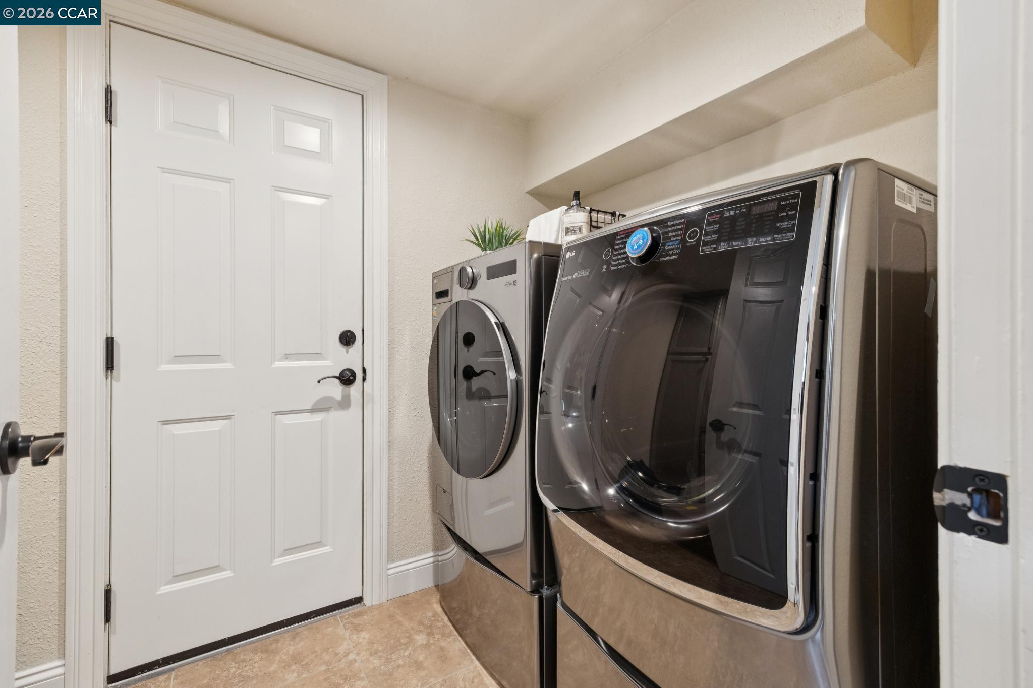 Detail Gallery Image 46 of 60 For 50 Vista Ln, Alamo,  CA 94507 - 5 Beds | 4 Baths