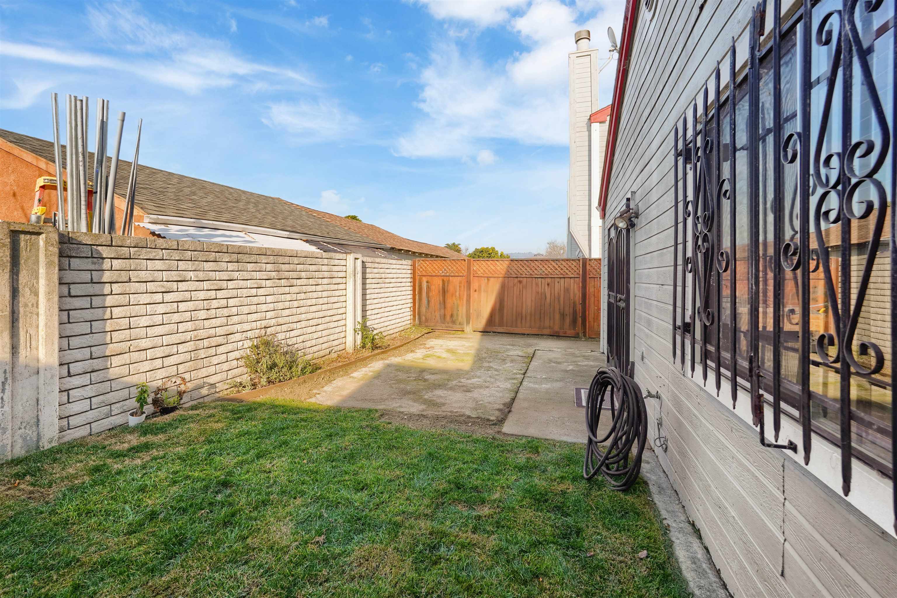 Detail Gallery Image 44 of 45 For 7 Town Square Pl, Oakland,  CA 94603 - 3 Beds | 2 Baths