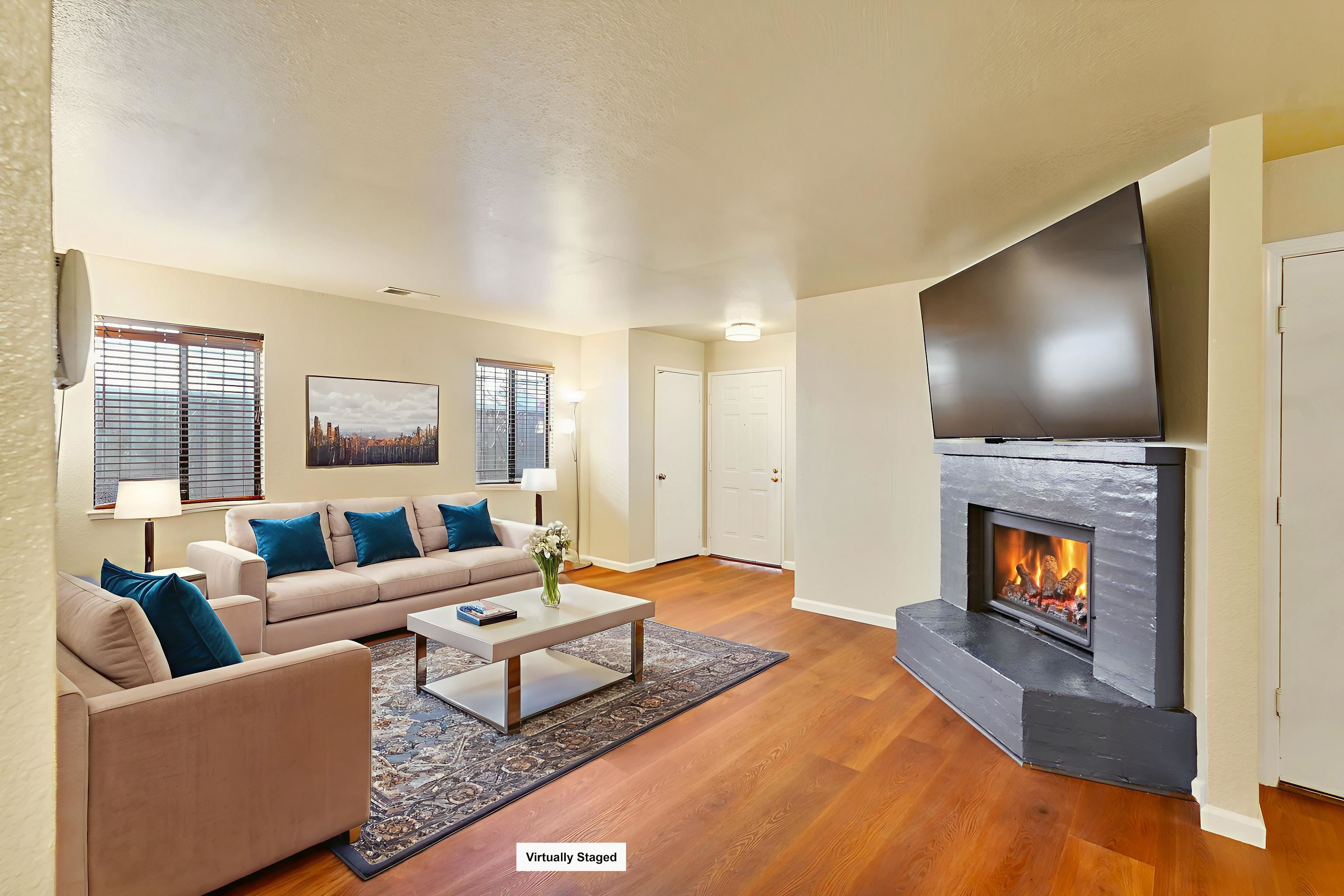 Detail Gallery Image 10 of 45 For 7 Town Square Pl, Oakland,  CA 94603 - 3 Beds | 2 Baths