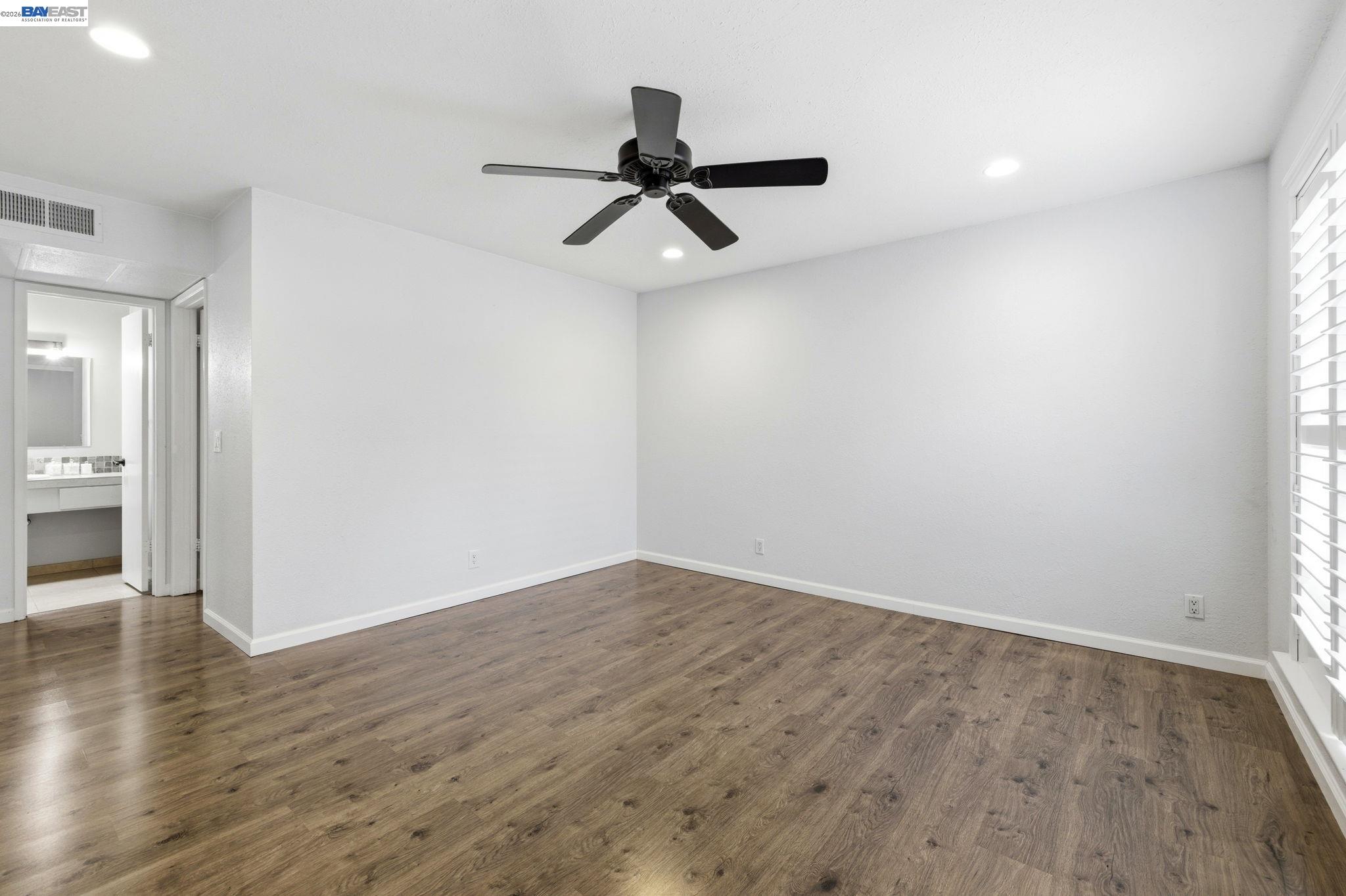 Photo #22: 41120151 Listing: Photo #22