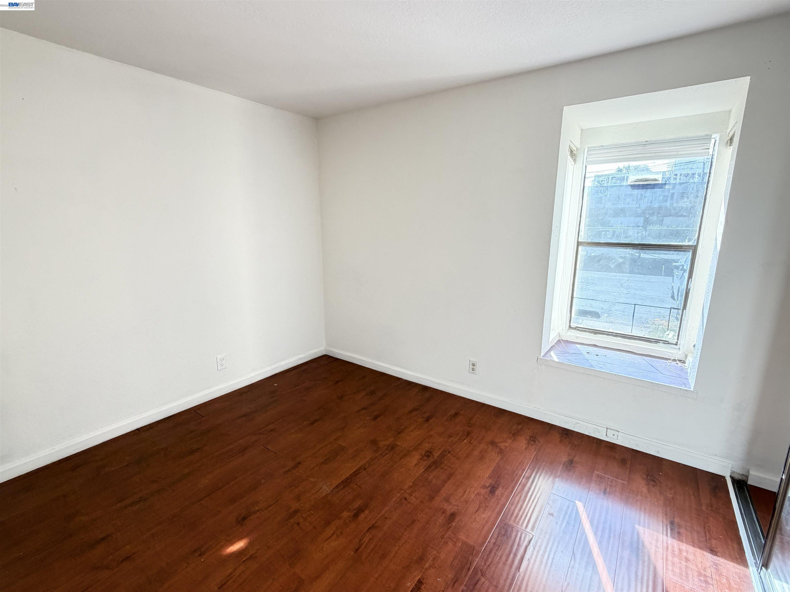 Detail Gallery Image 14 of 23 For 1391 Monument Blvd #5,  Concord,  CA 94520 - 2 Beds | 1/1 Baths