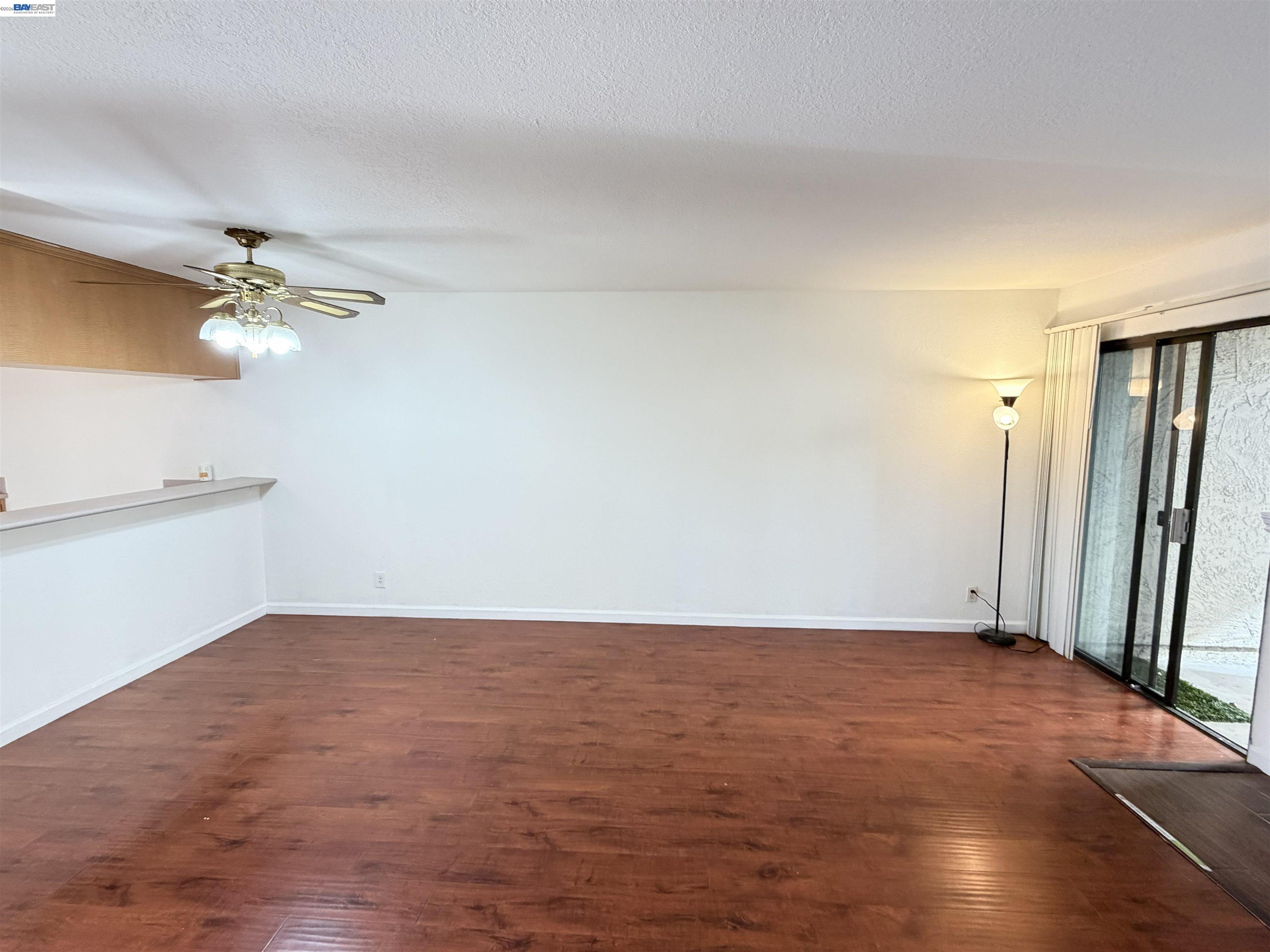 Detail Gallery Image 16 of 23 For 1391 Monument Blvd #5,  Concord,  CA 94520 - 2 Beds | 1/1 Baths