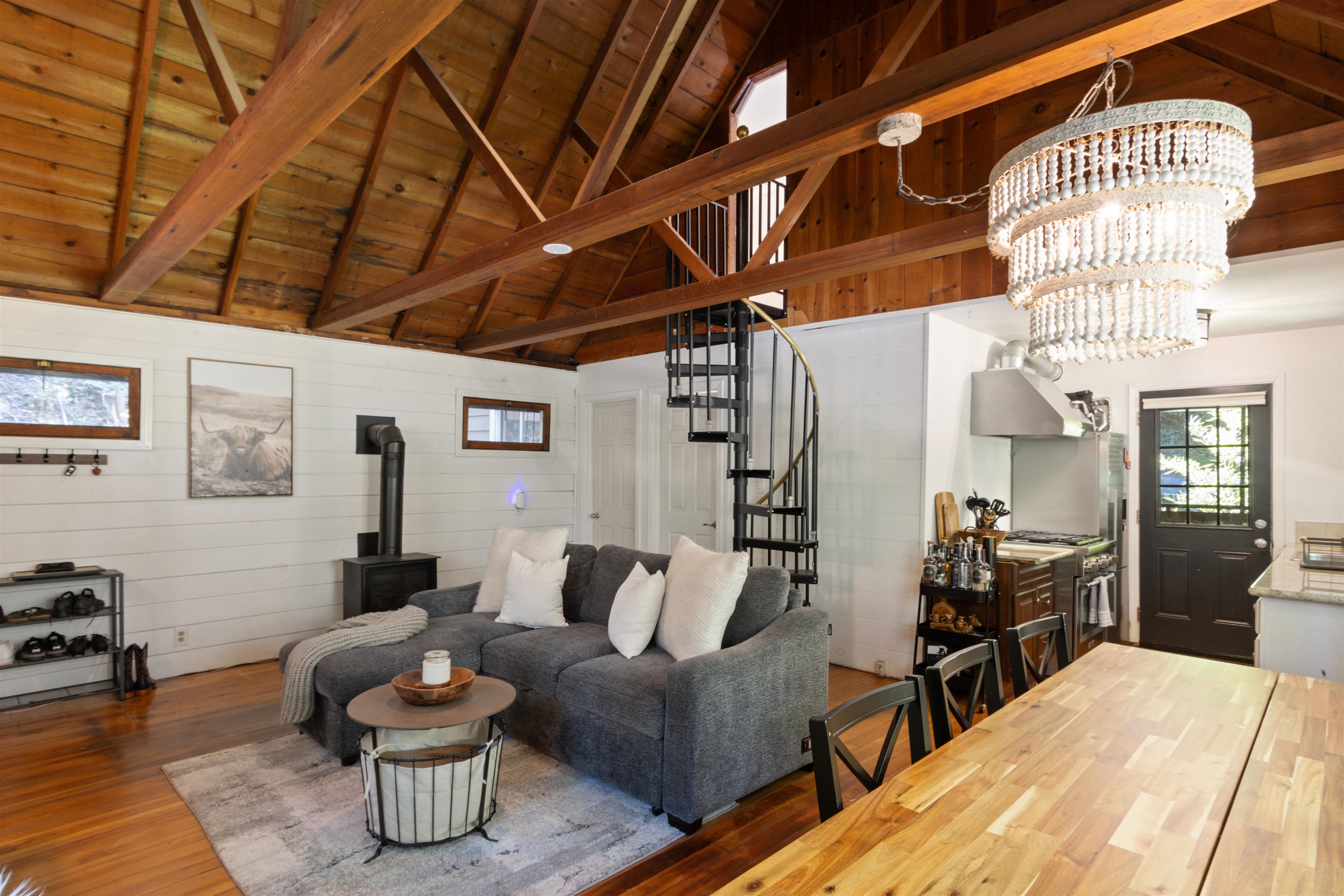 Detail Gallery Image 5 of 56 For 15475 Big Basin Way, Boulder Creek,  CA 95006 - 3 Beds | 2 Baths