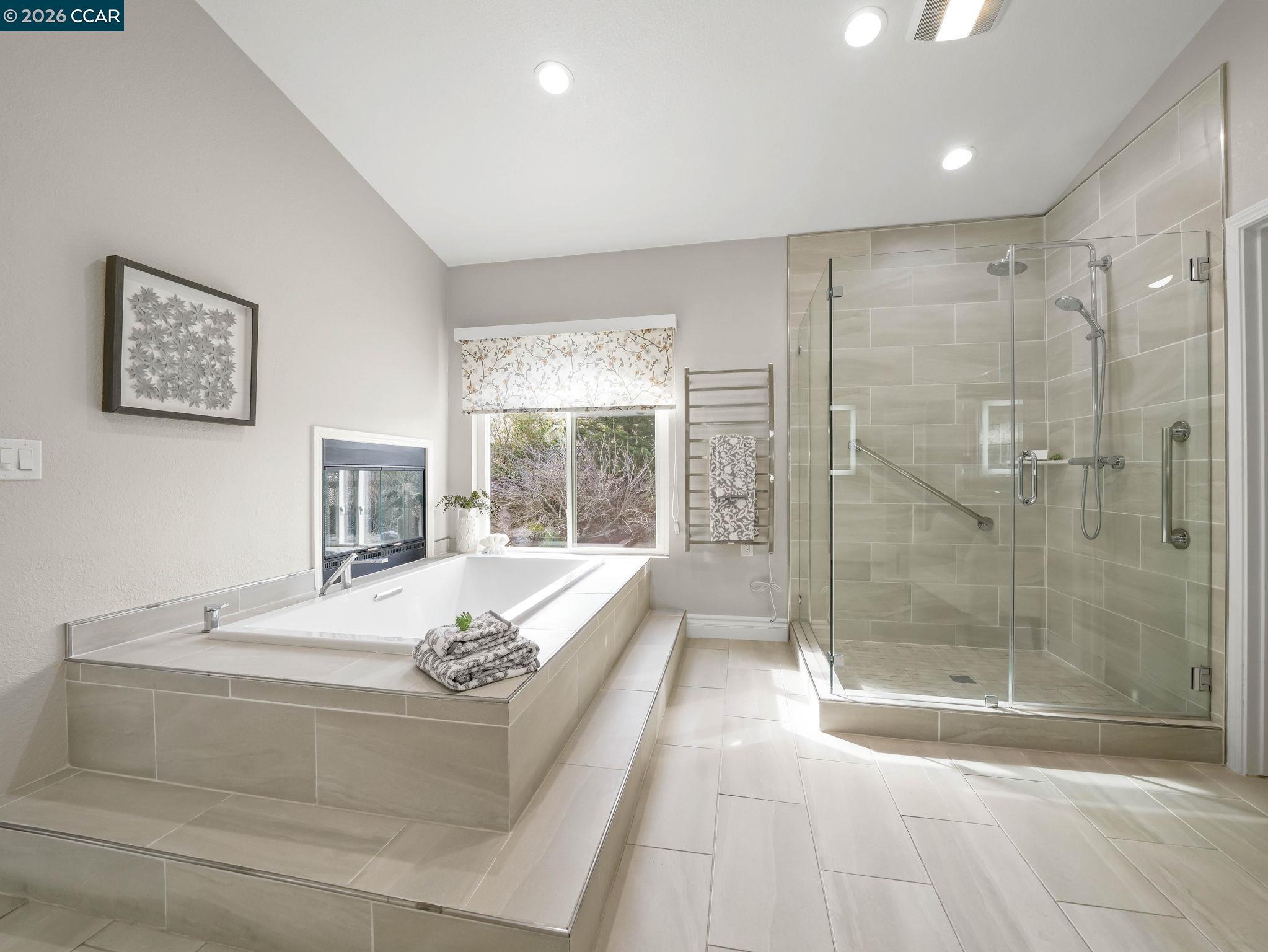 Detail Gallery Image 37 of 52 For 376 Blue Oak Ln, Clayton,  CA 94517 - 5 Beds | 3 Baths