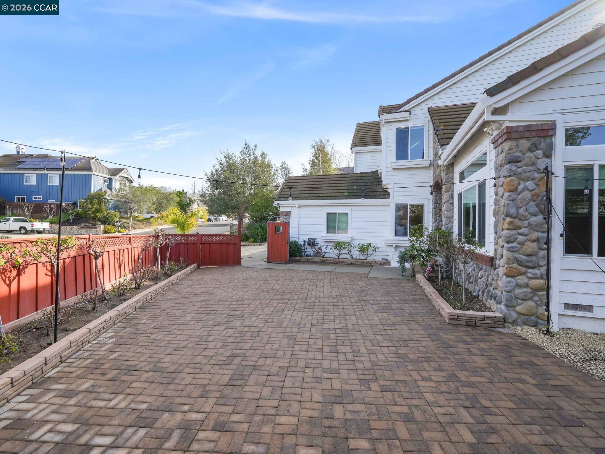 Detail Gallery Image 41 of 52 For 376 Blue Oak Ln, Clayton,  CA 94517 - 5 Beds | 3 Baths