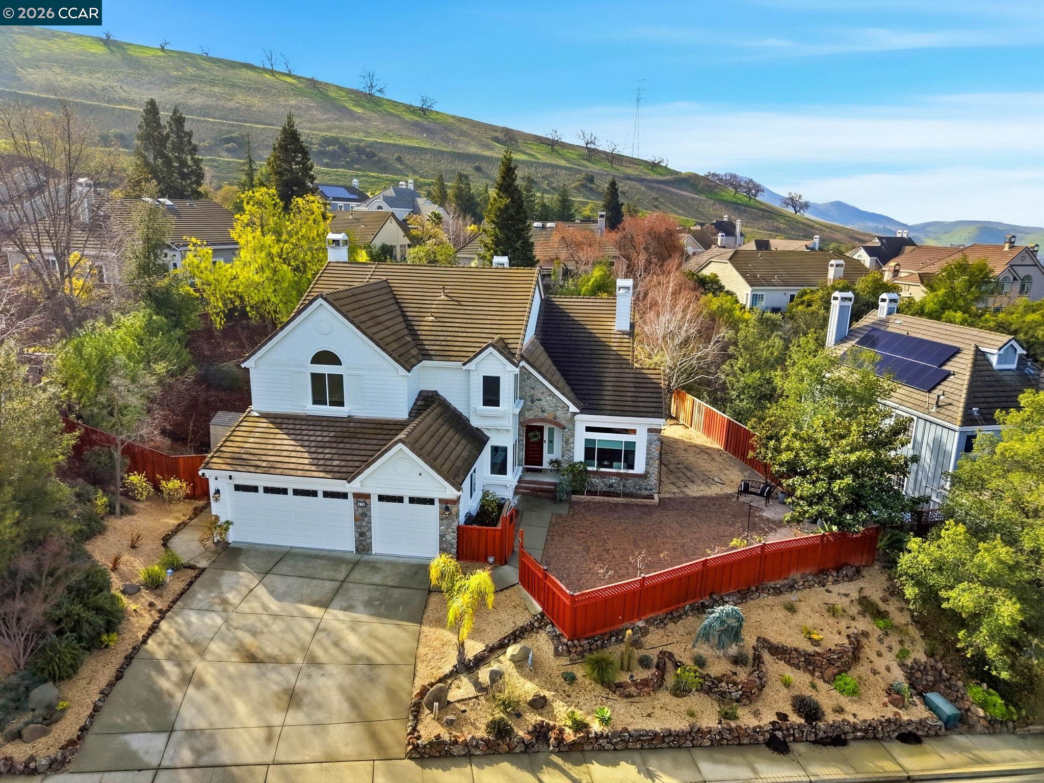 376 Blue Oak Ln, Clayton, CA, 94517