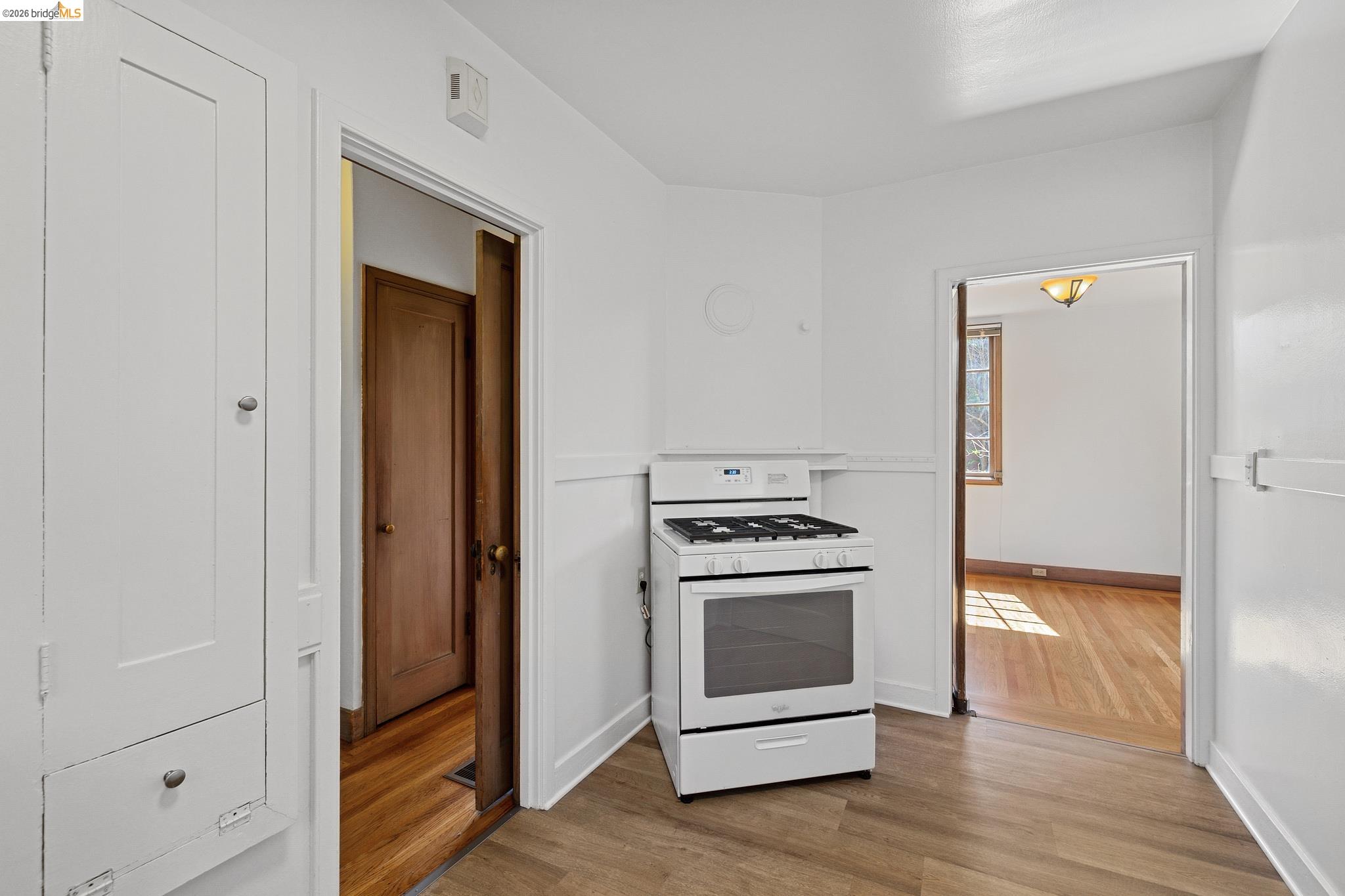 Photo #43: 41120200 Listing: Photo #43