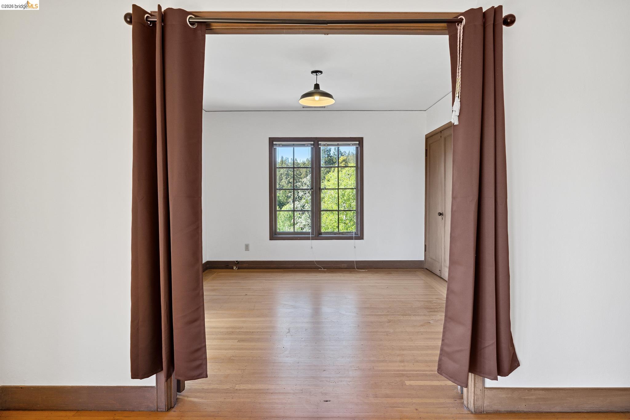 Photo #53: 41120200 Listing: Photo #53