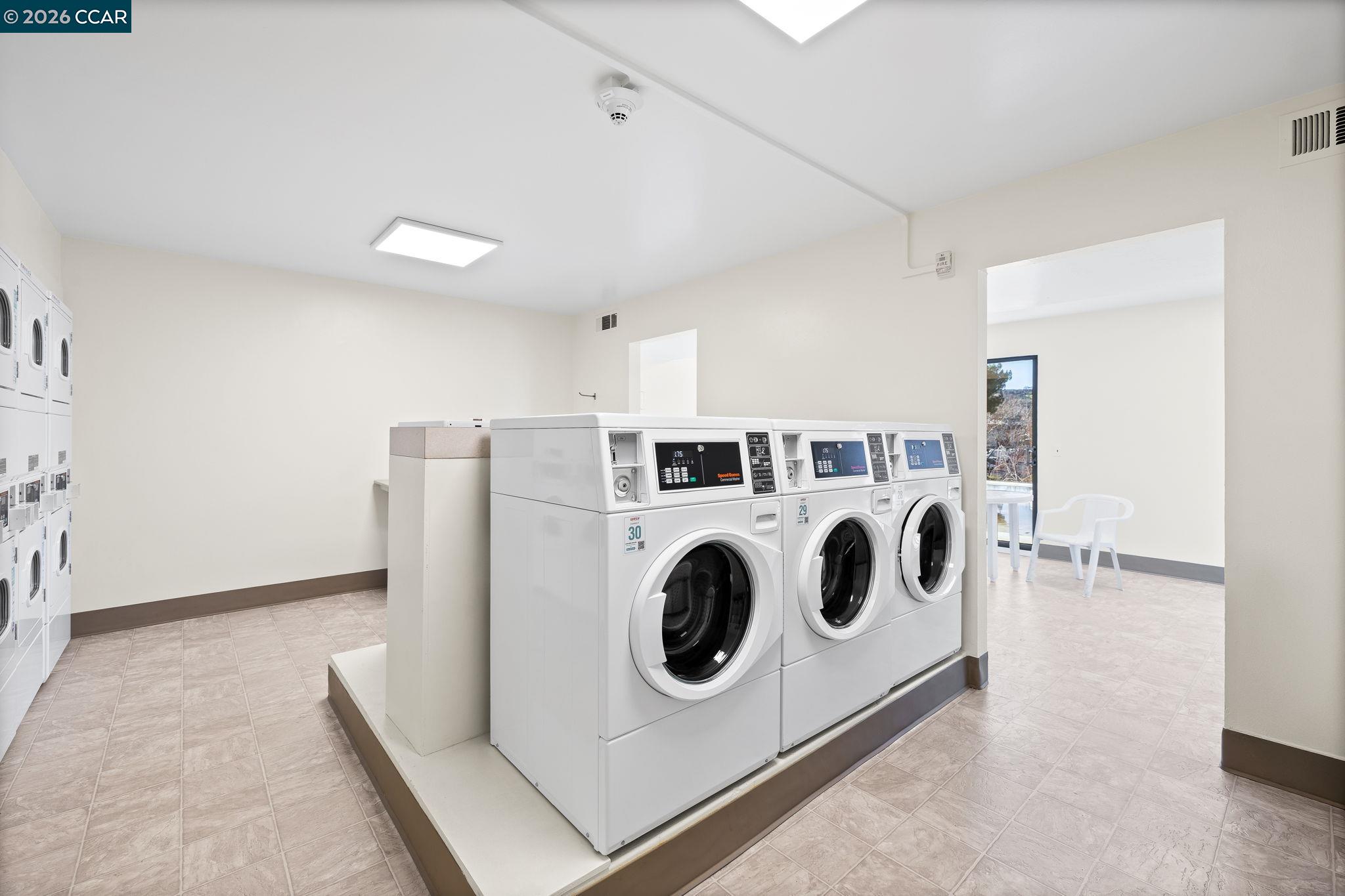 340 Civic Dr UNIT 503, Walnut Creek, CA, 94596